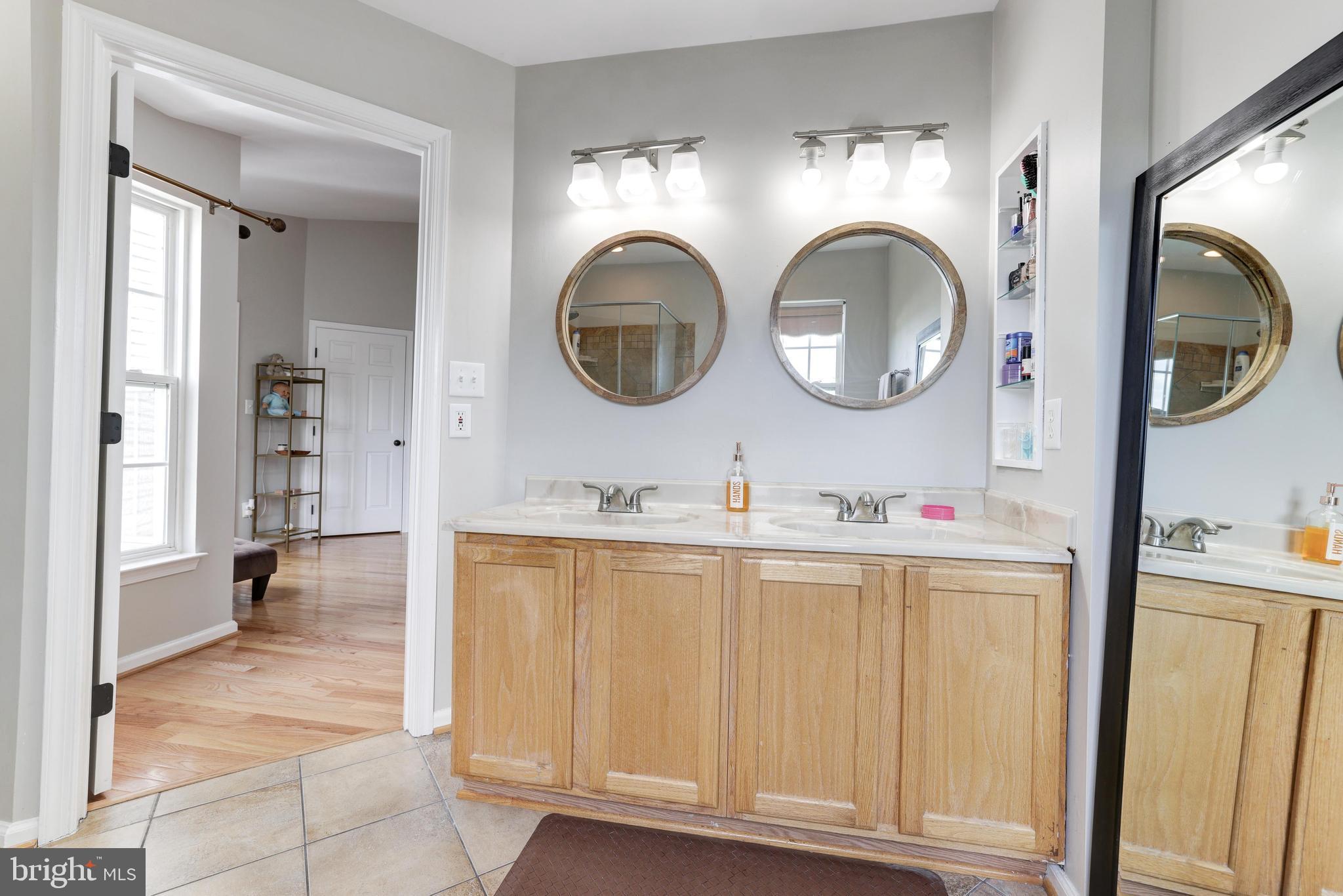 GREENHILL CROSSING - Residential Lease