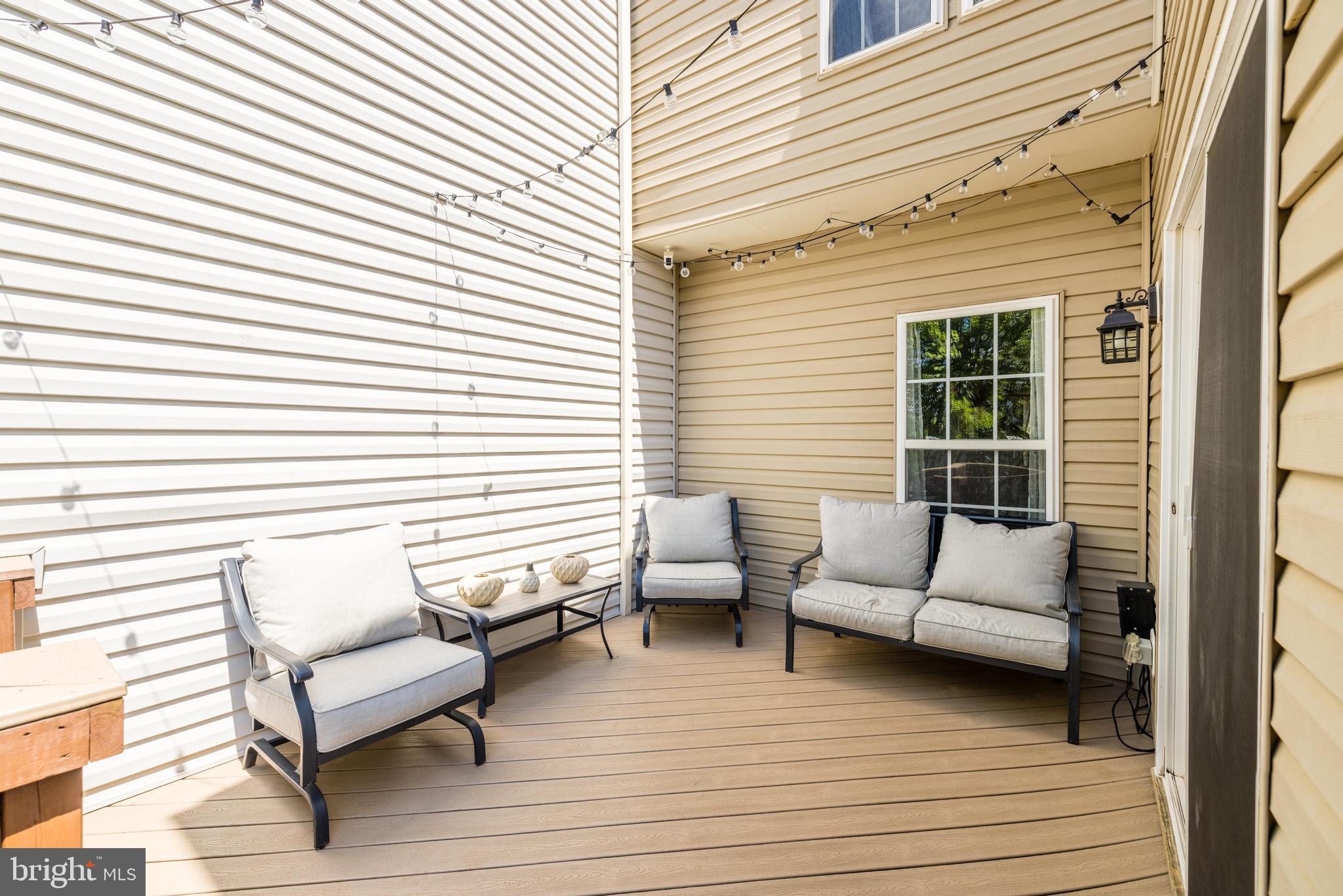 GREENHILL CROSSING - Residential Lease