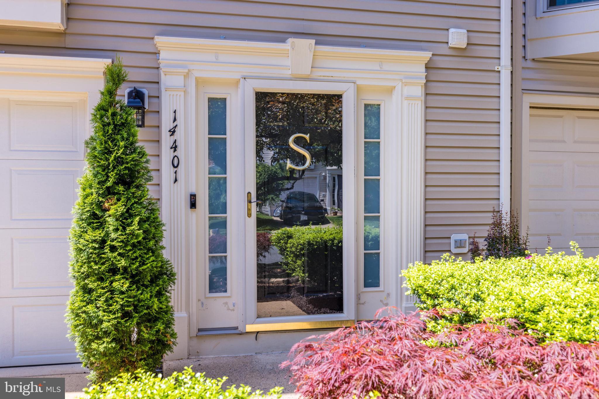 GREENHILL CROSSING - Residential Lease