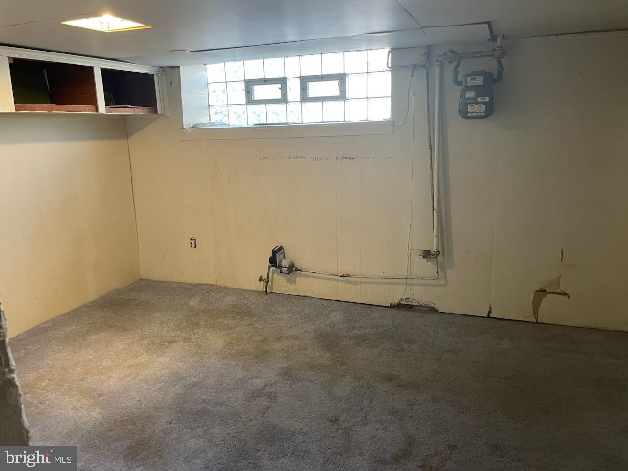 MAYFAIR (EAST) - Residential