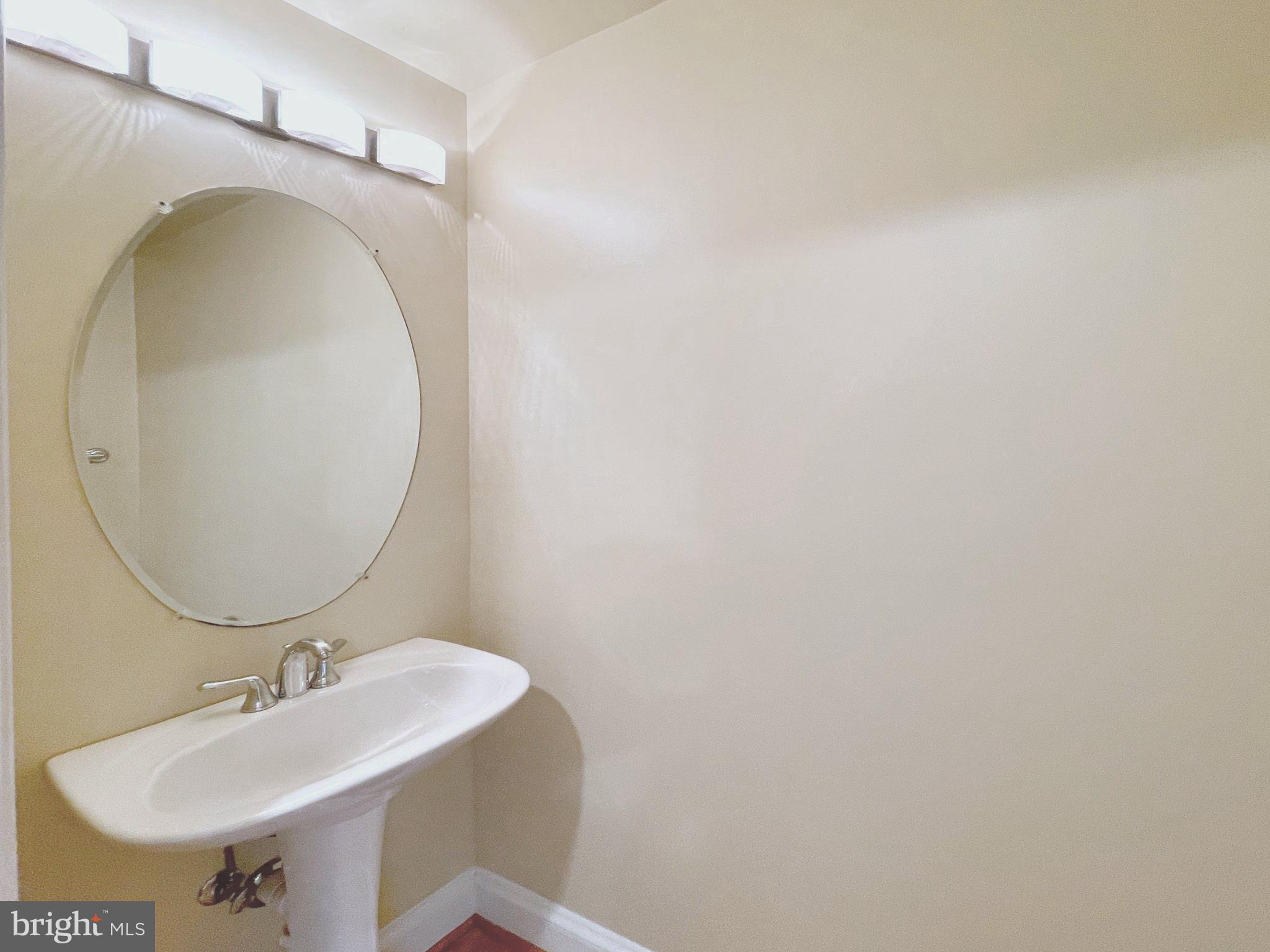 DAKOTA - Residential Lease