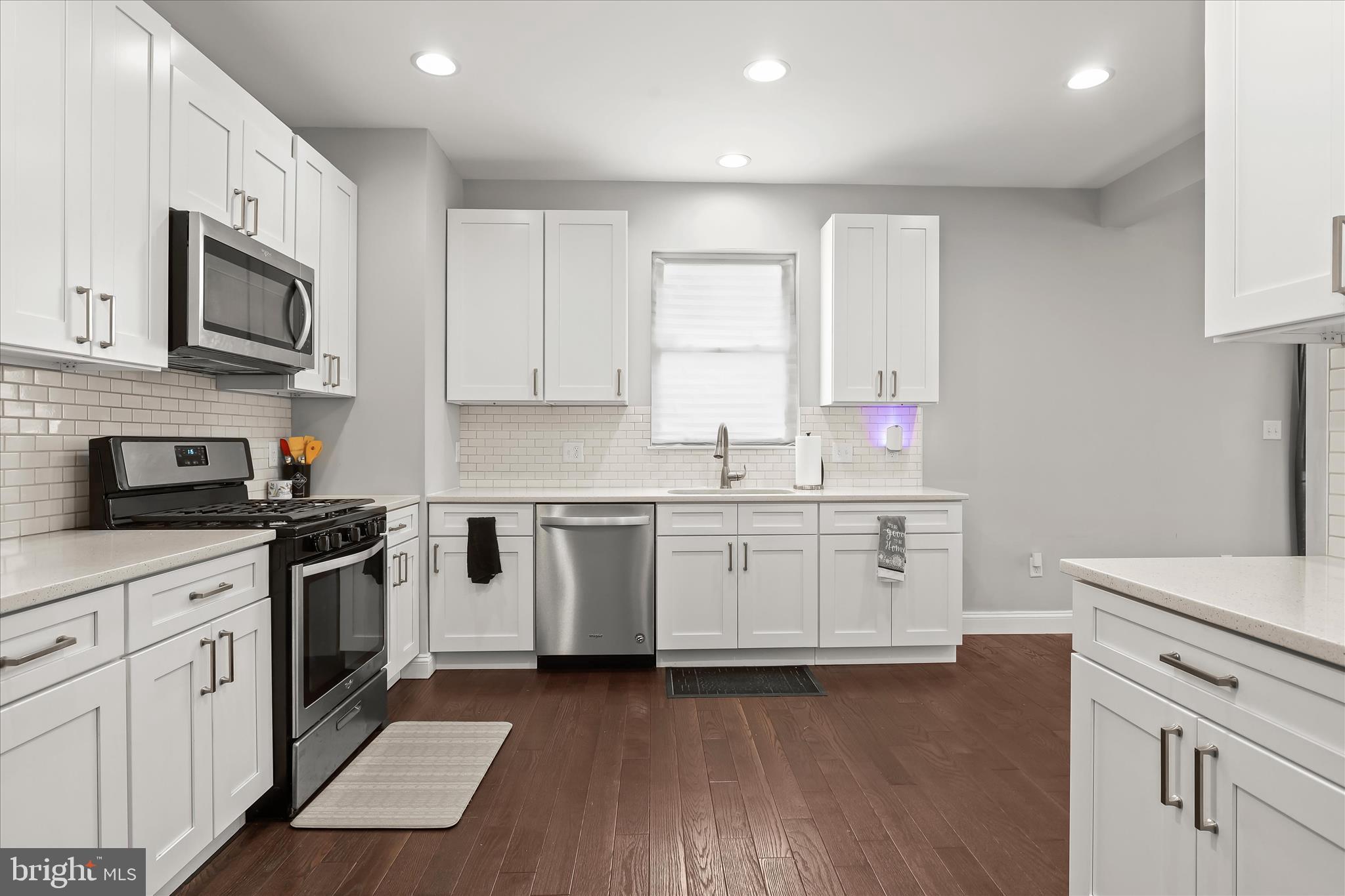 BRIGHTON - Residential