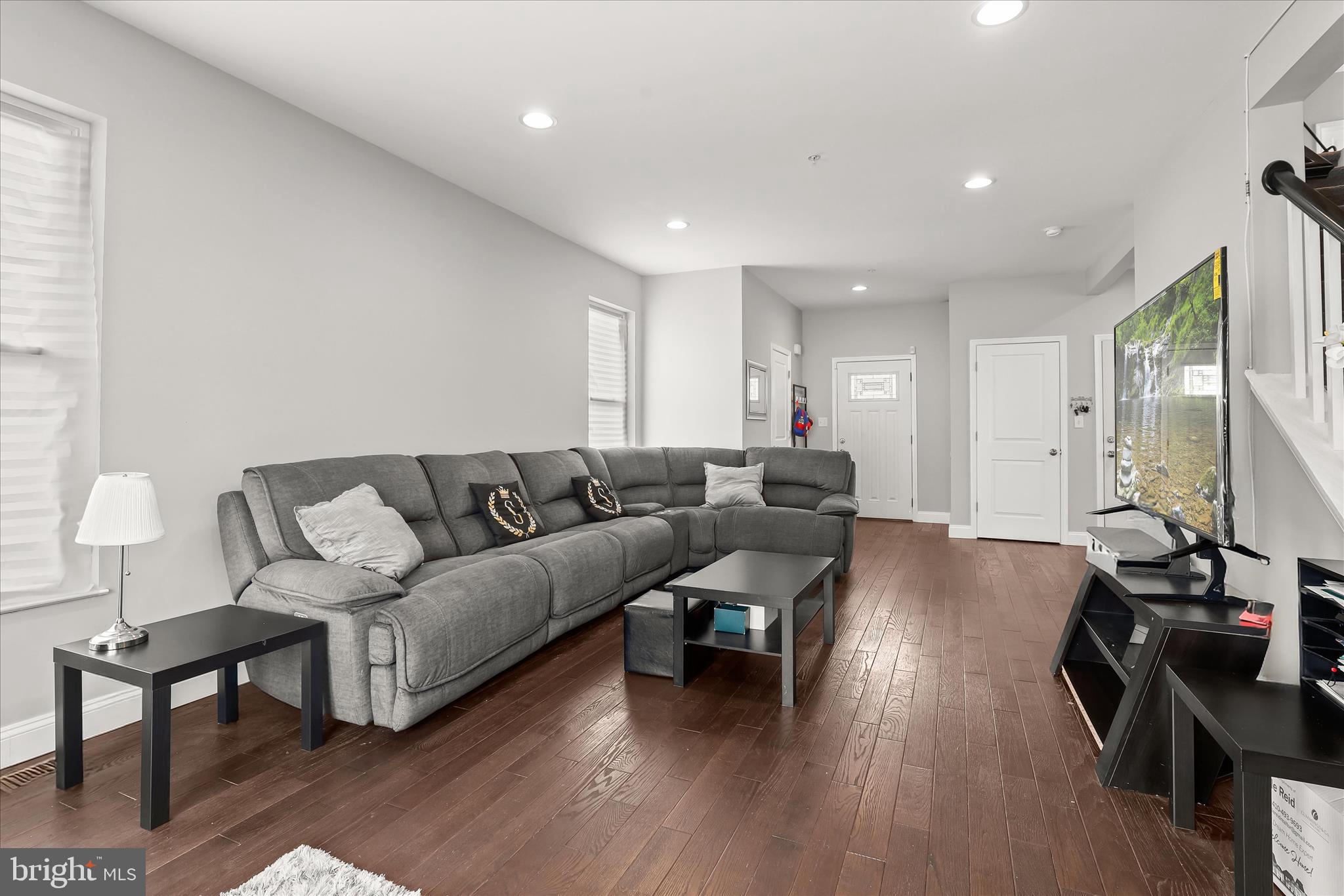 BRIGHTON - Residential