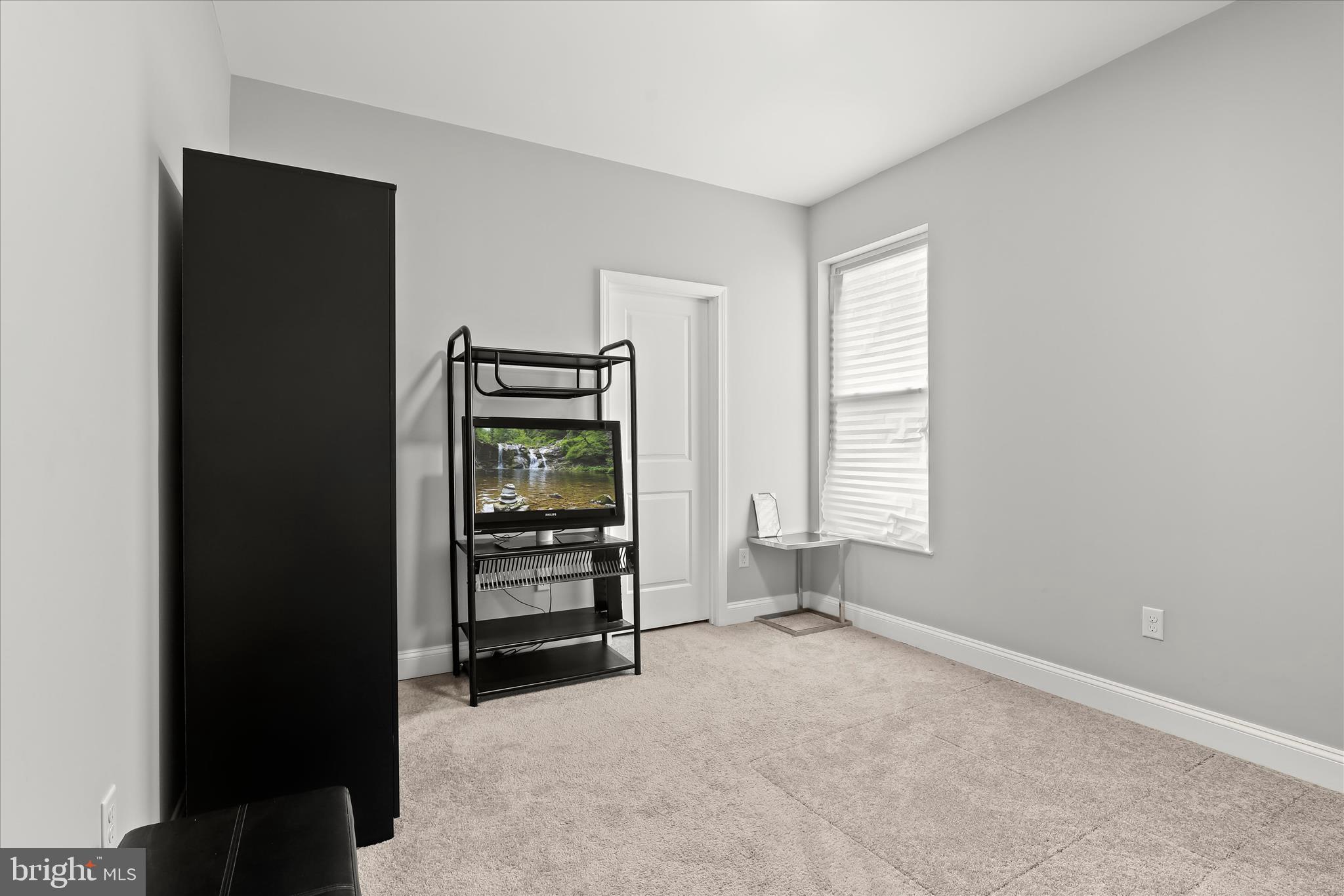 BRIGHTON - Residential