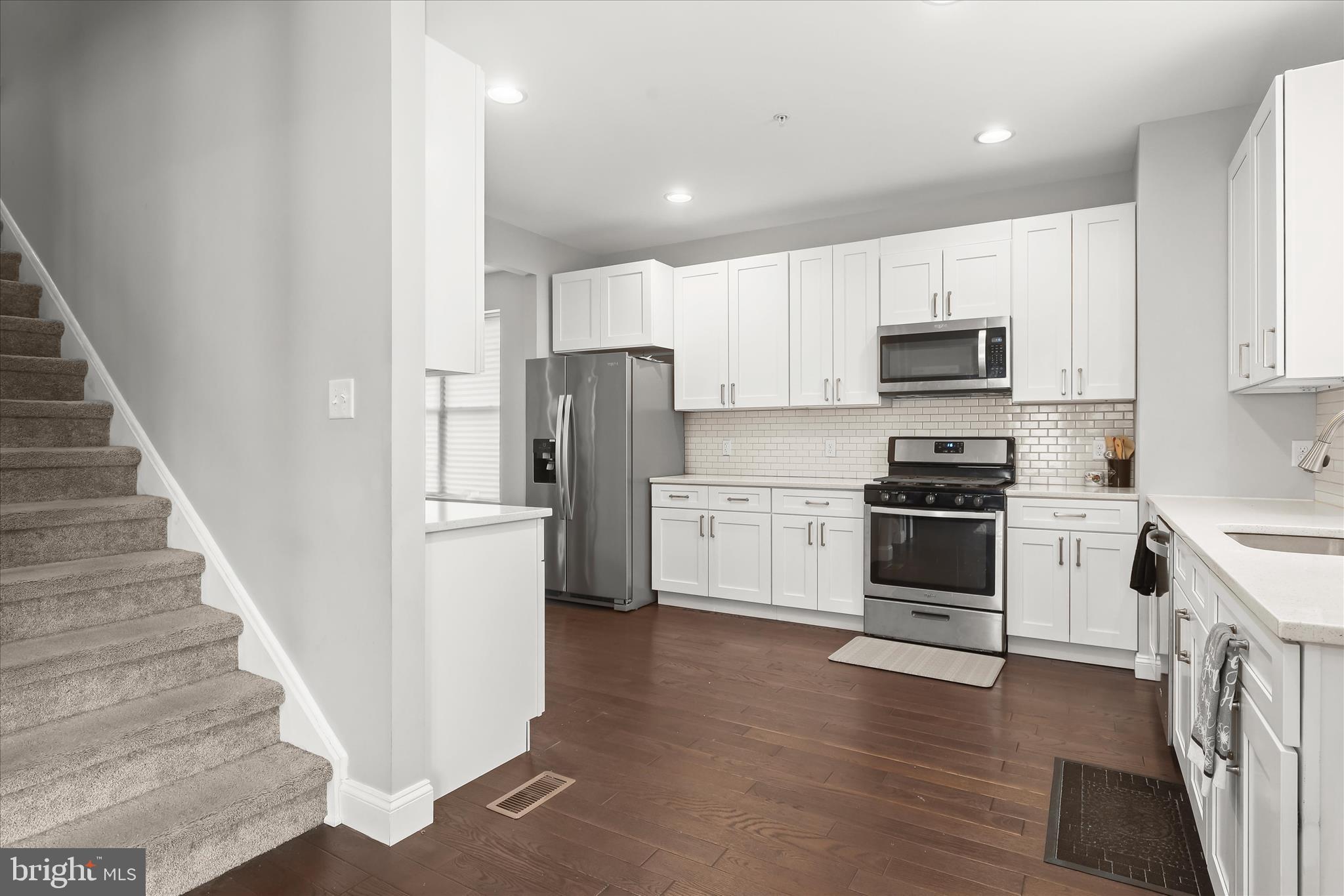 BRIGHTON - Residential