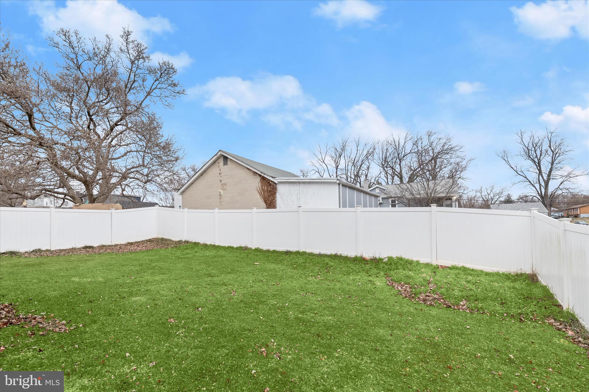 BRIGHTON - Residential