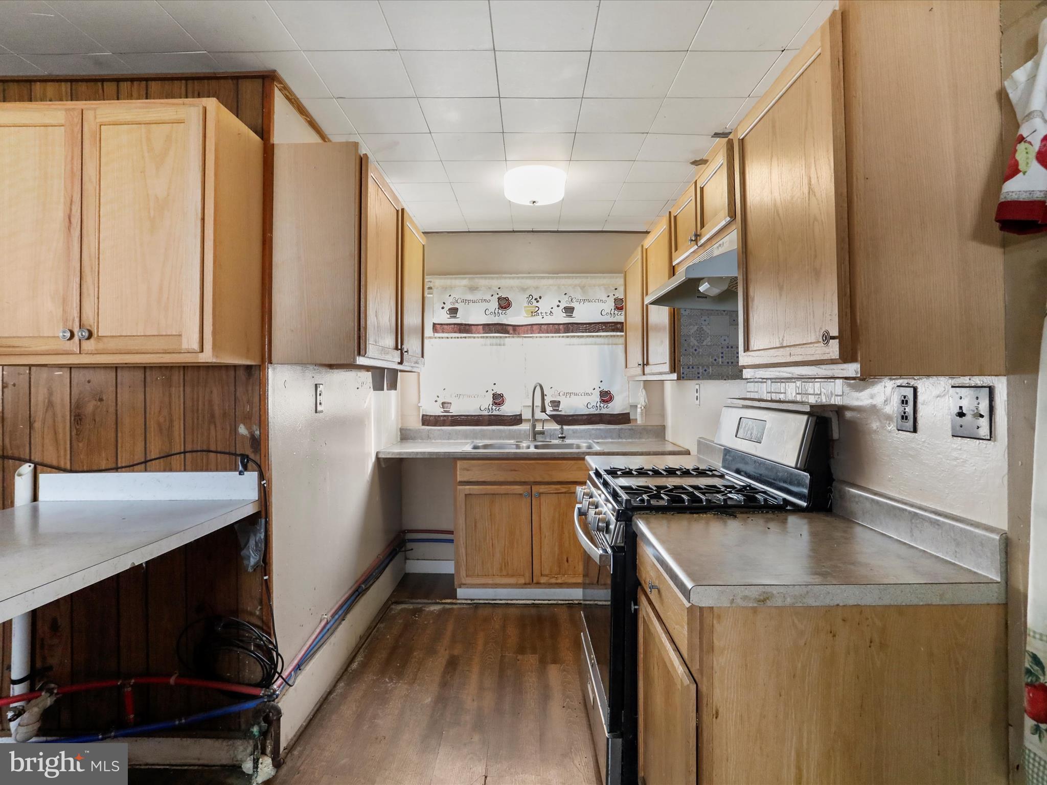 WEST END - Residential