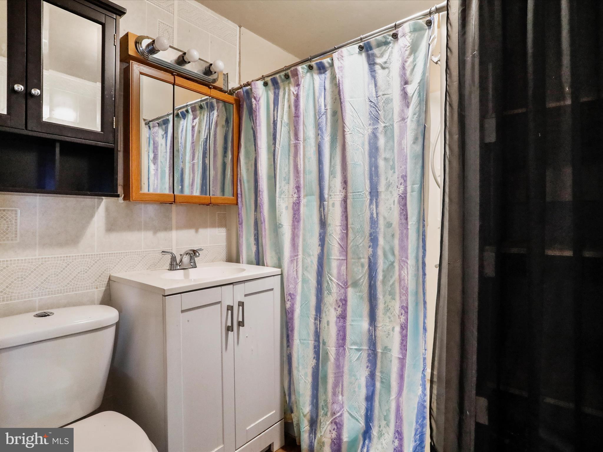 WEST END - Residential