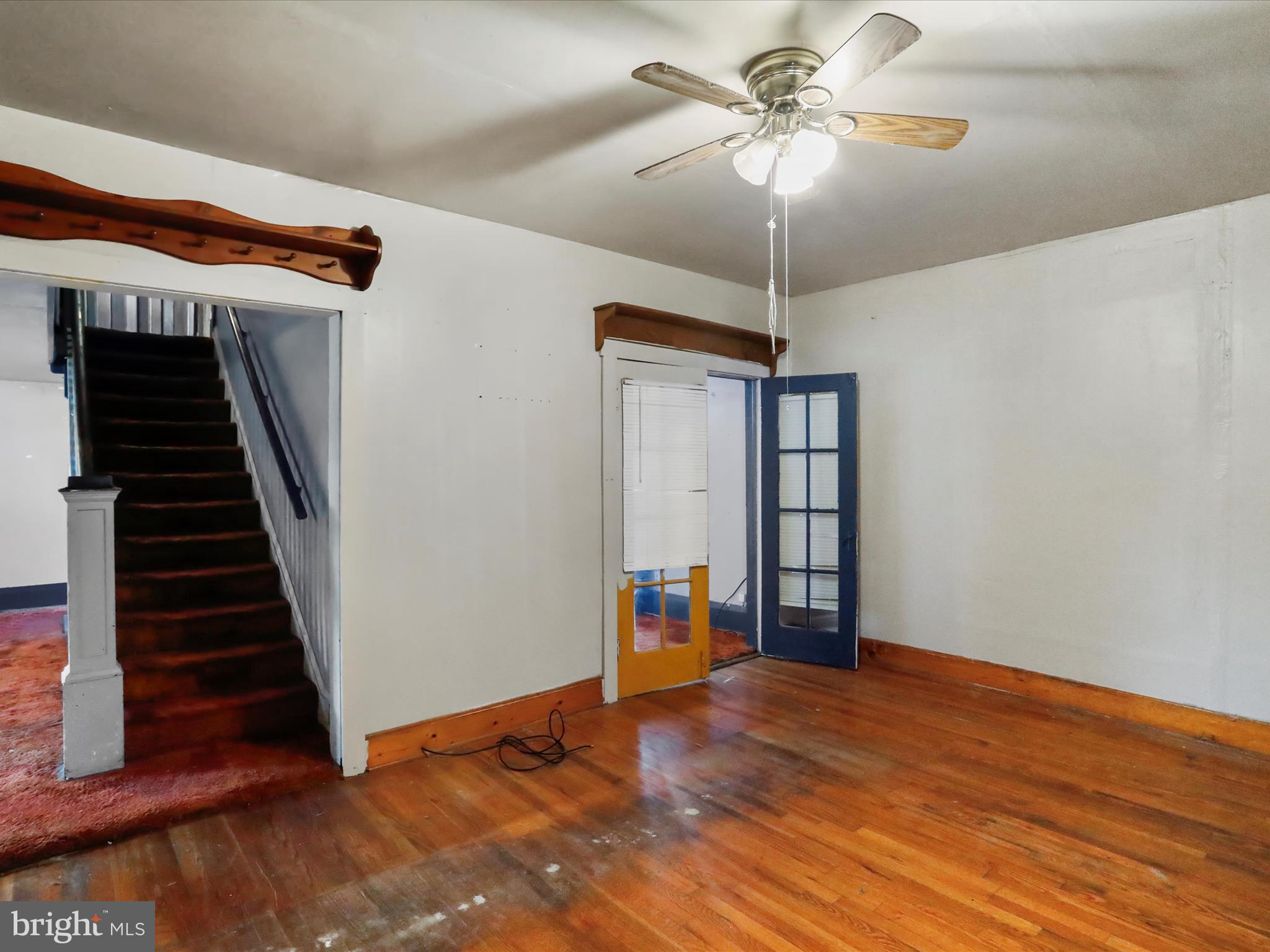 WEST END - Residential