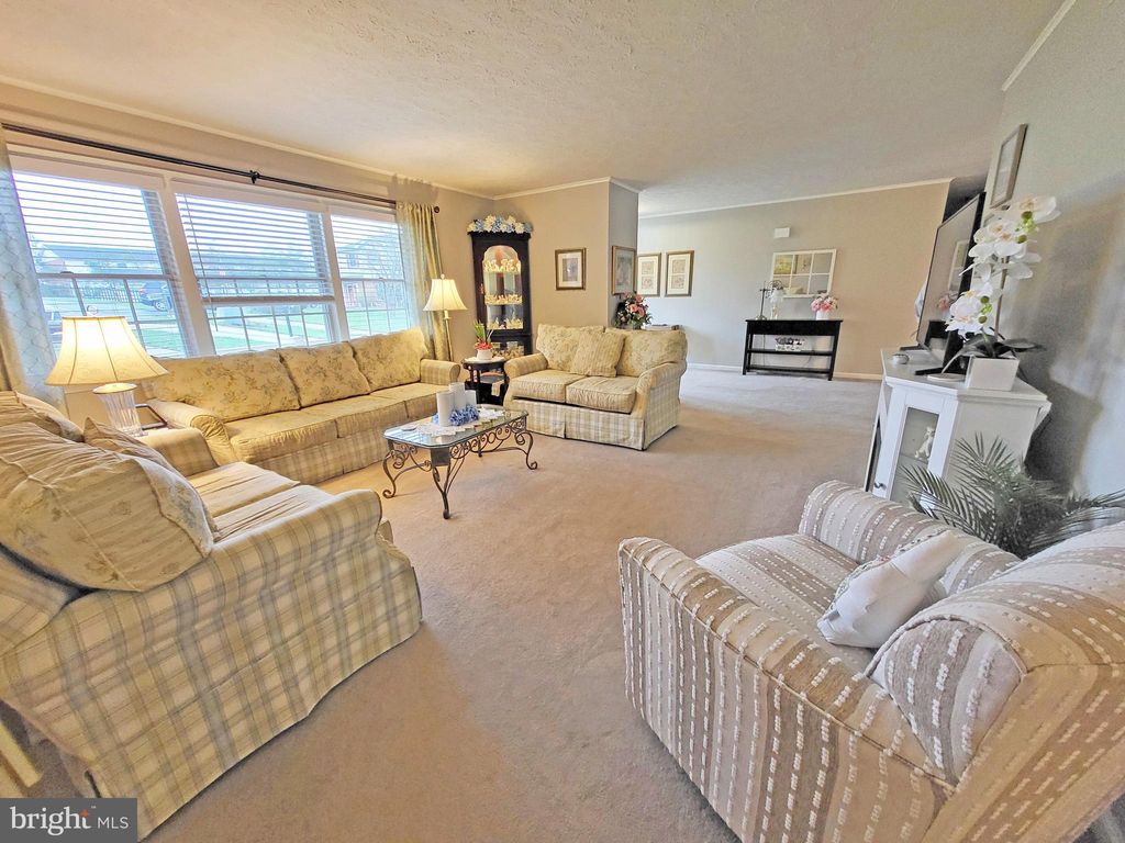 Photo of 8 Oxford Court, CHAMBERSBURG, PA 17201 (MLS # PAFL2033694)