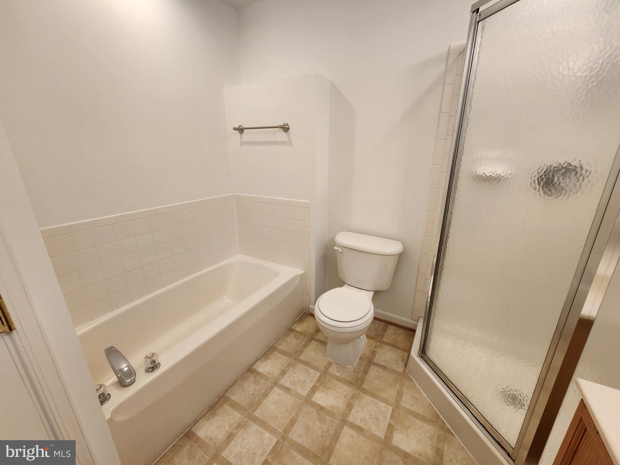 GREEN MEADOWS - Residential