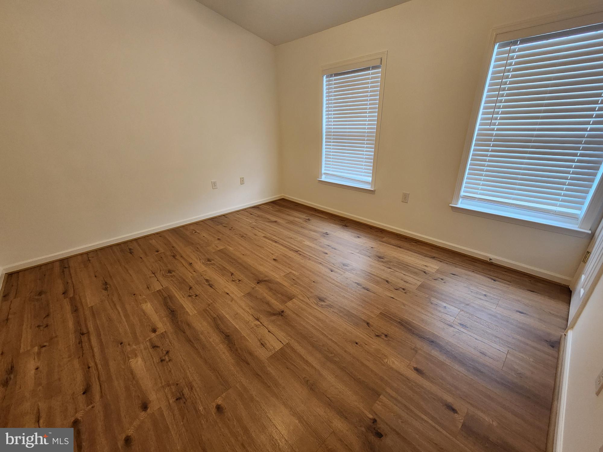 GREEN MEADOWS - Residential