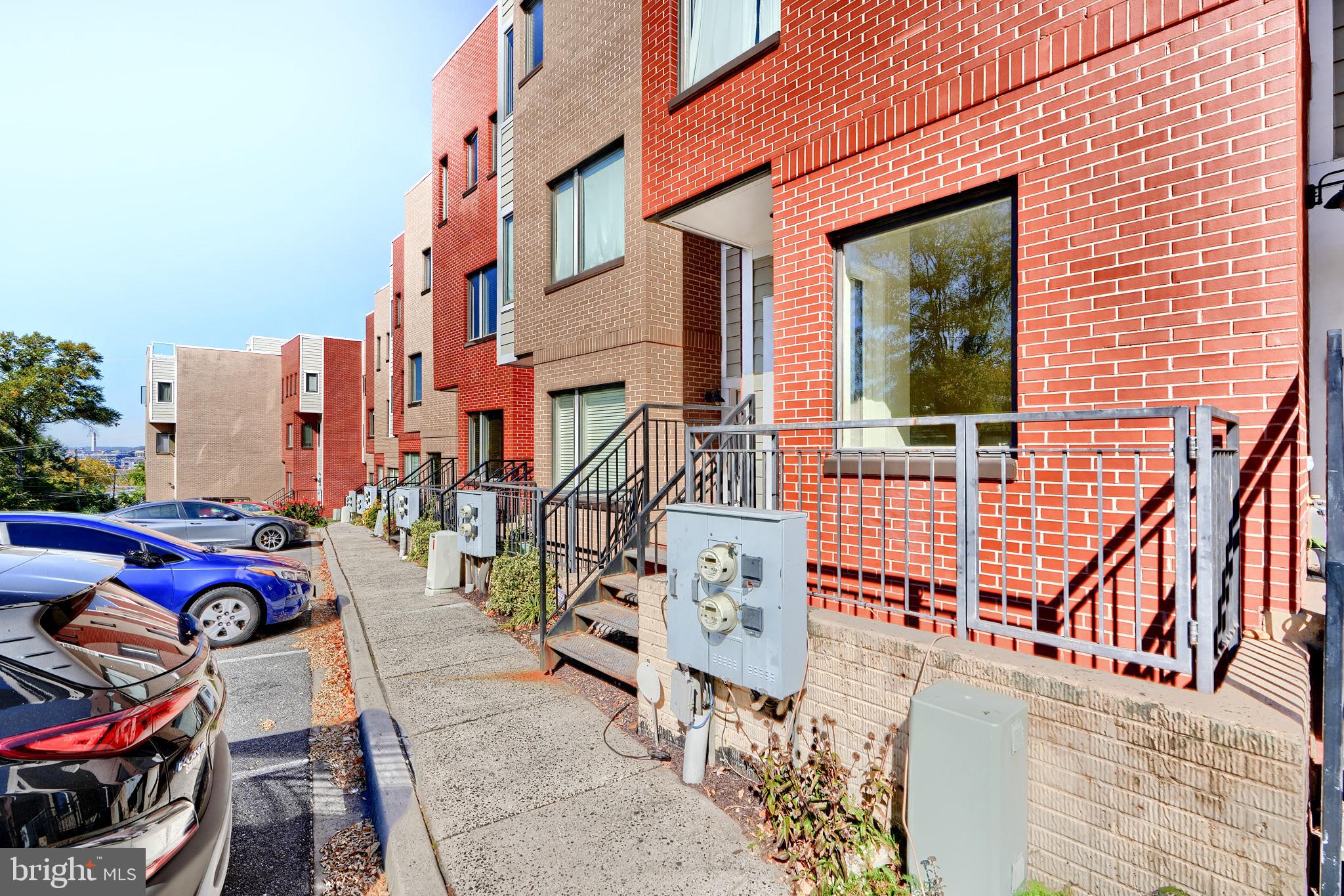 1352 TALBERT COURT SE 14A