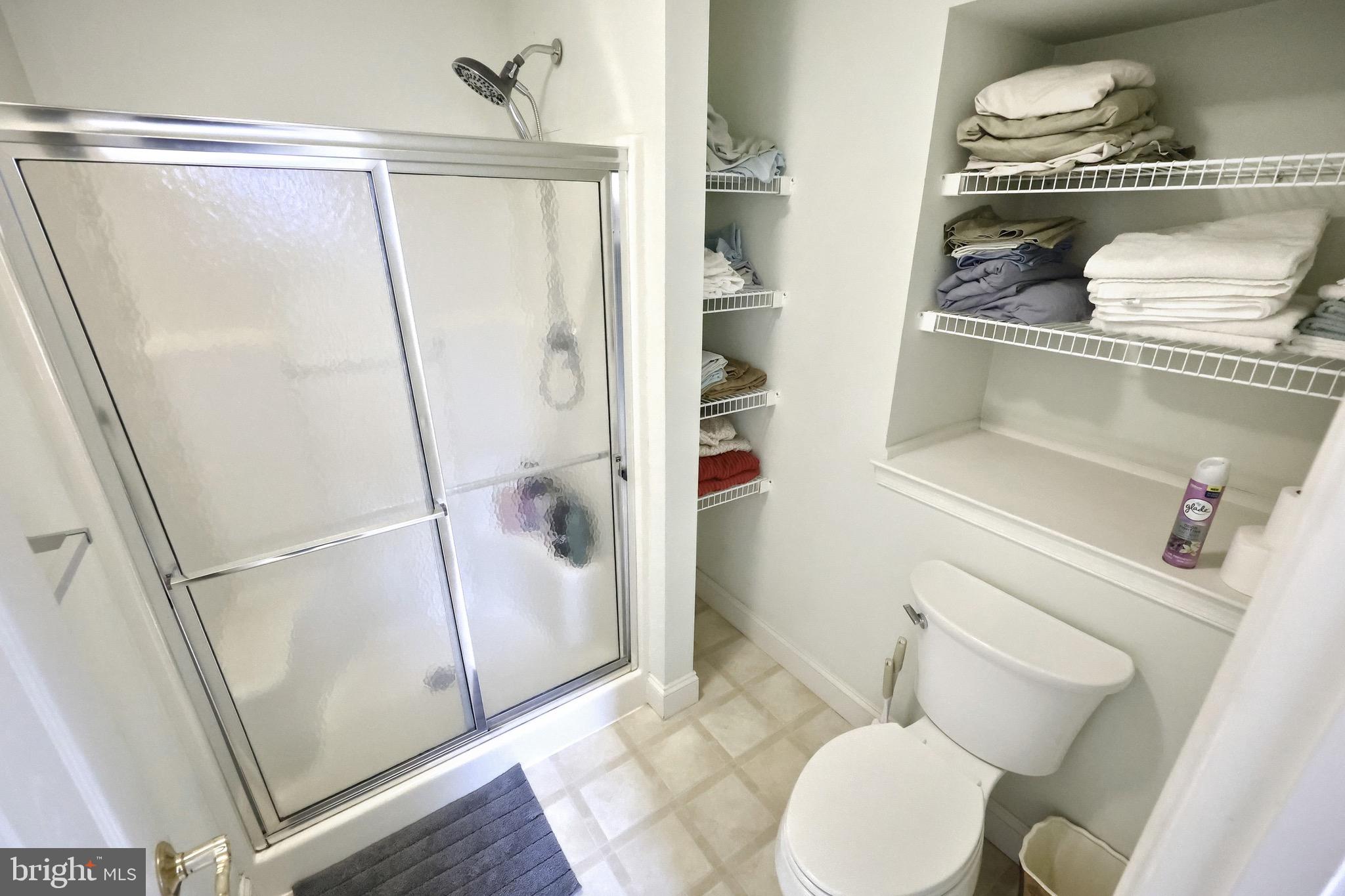 THE AVENUES - Residential