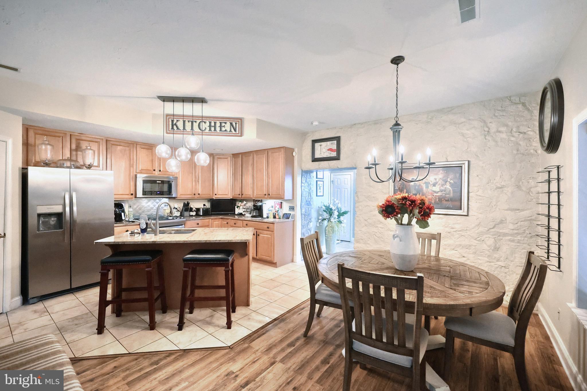 THE AVENUES - Residential