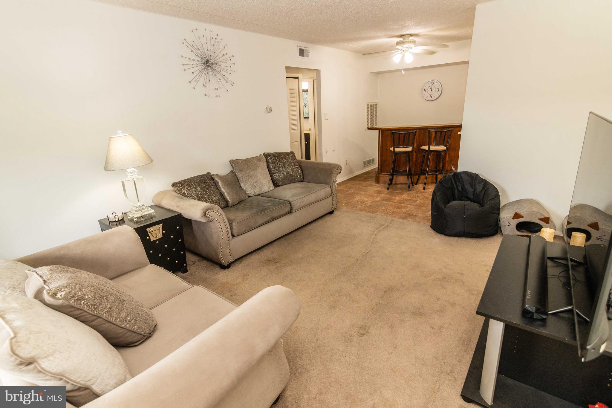 HILLTOP - Residential