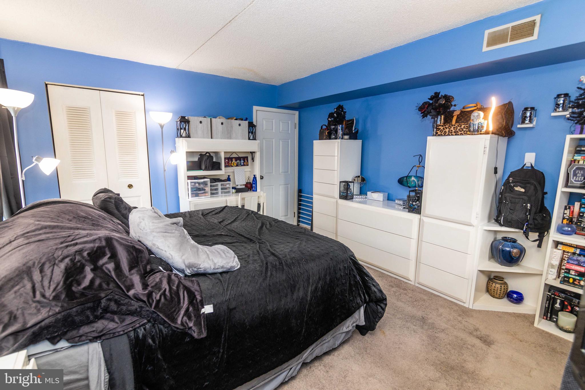 HILLTOP - Residential