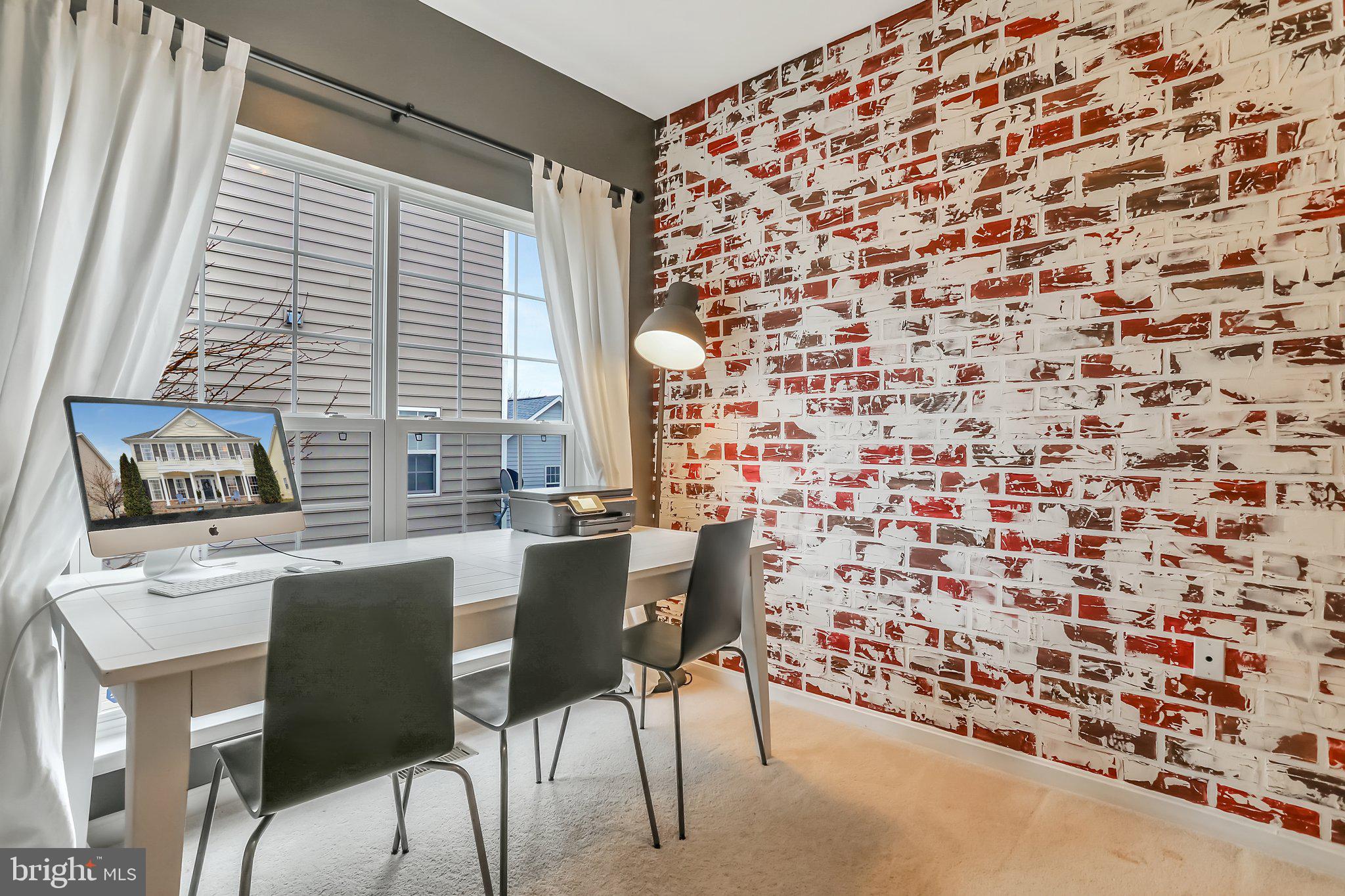 HUNTFIELD - Residential