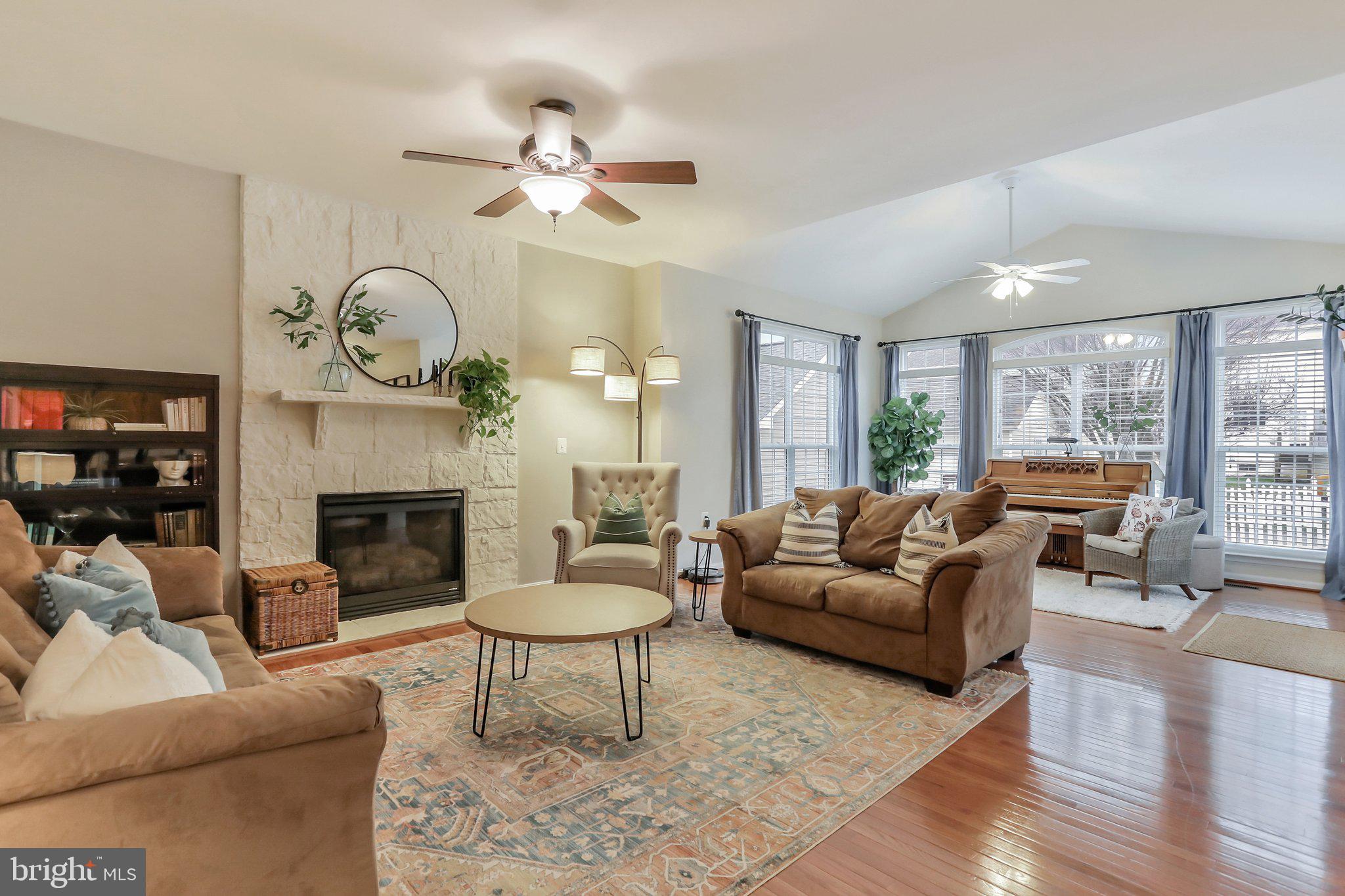 HUNTFIELD - Residential