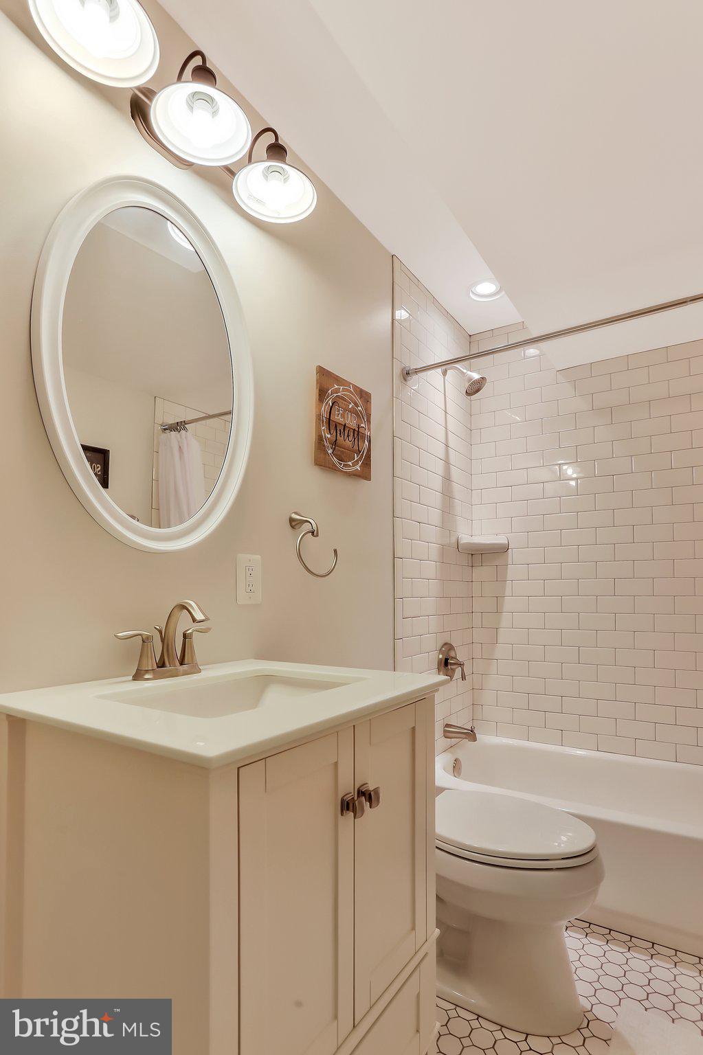 HUNTFIELD - Residential