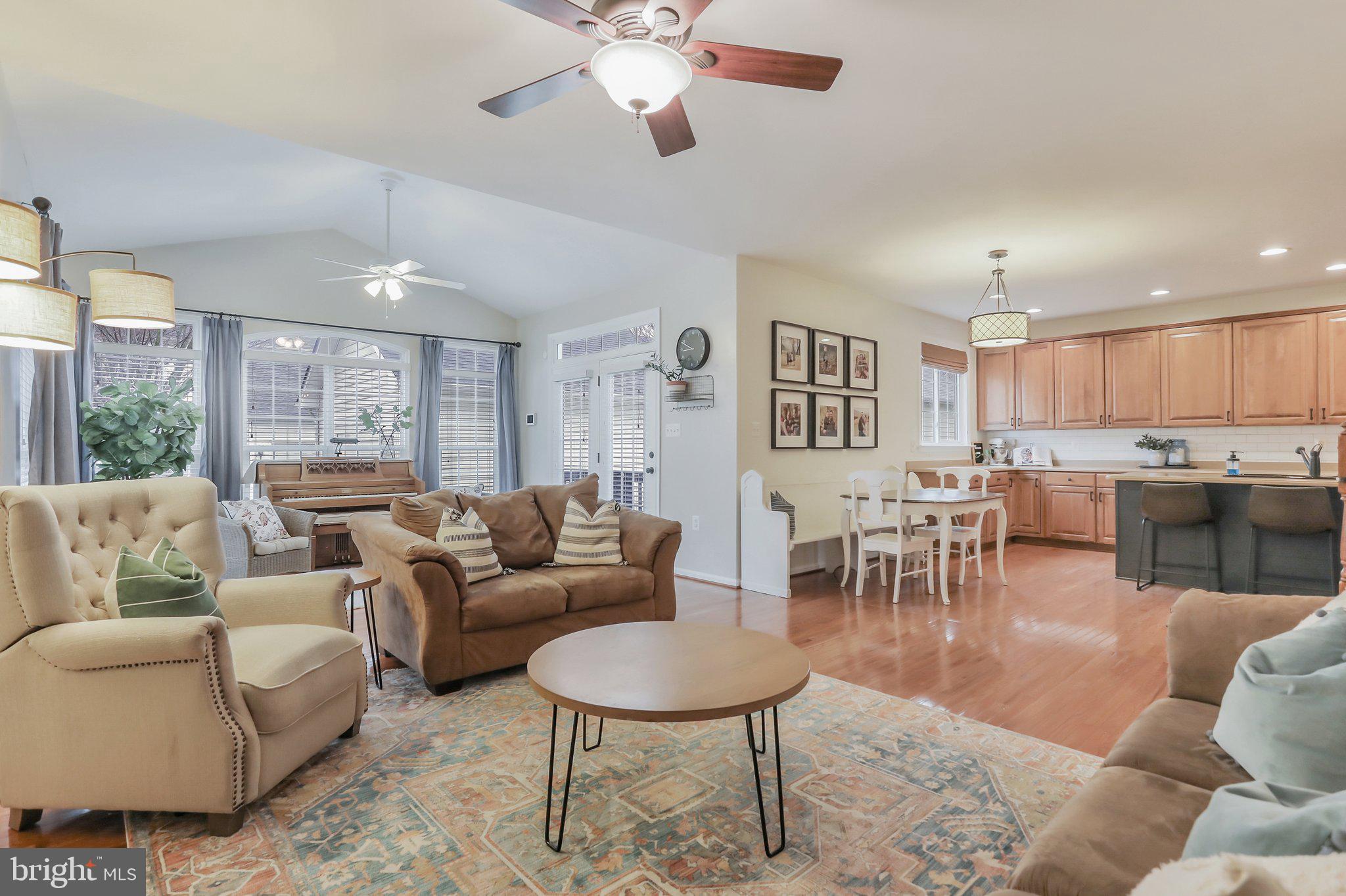 HUNTFIELD - Residential