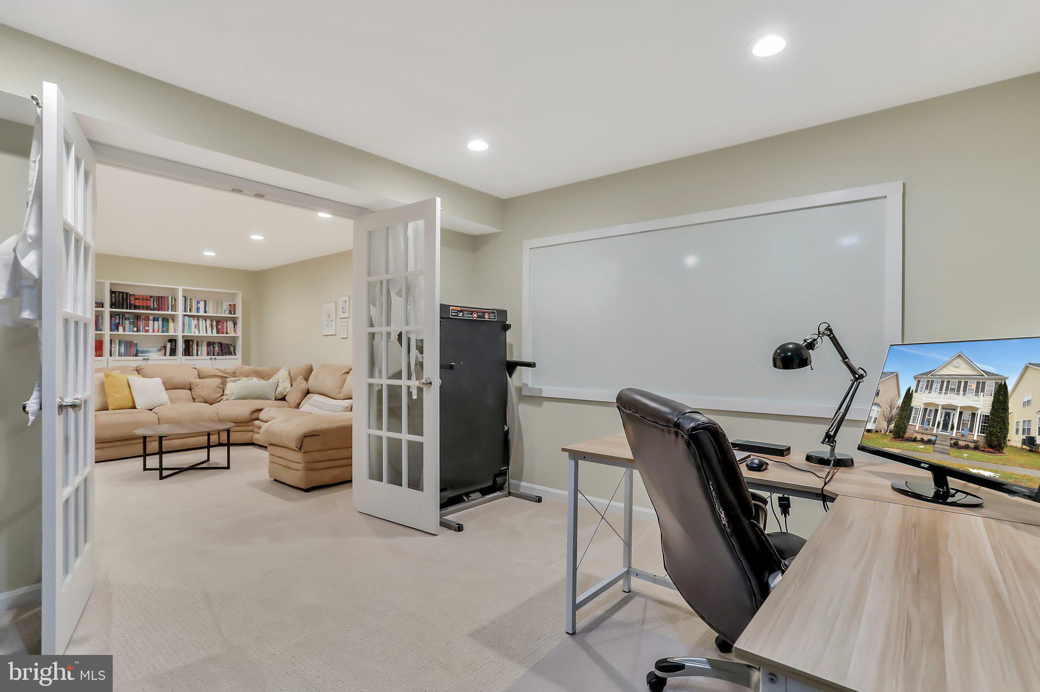 HUNTFIELD - Residential