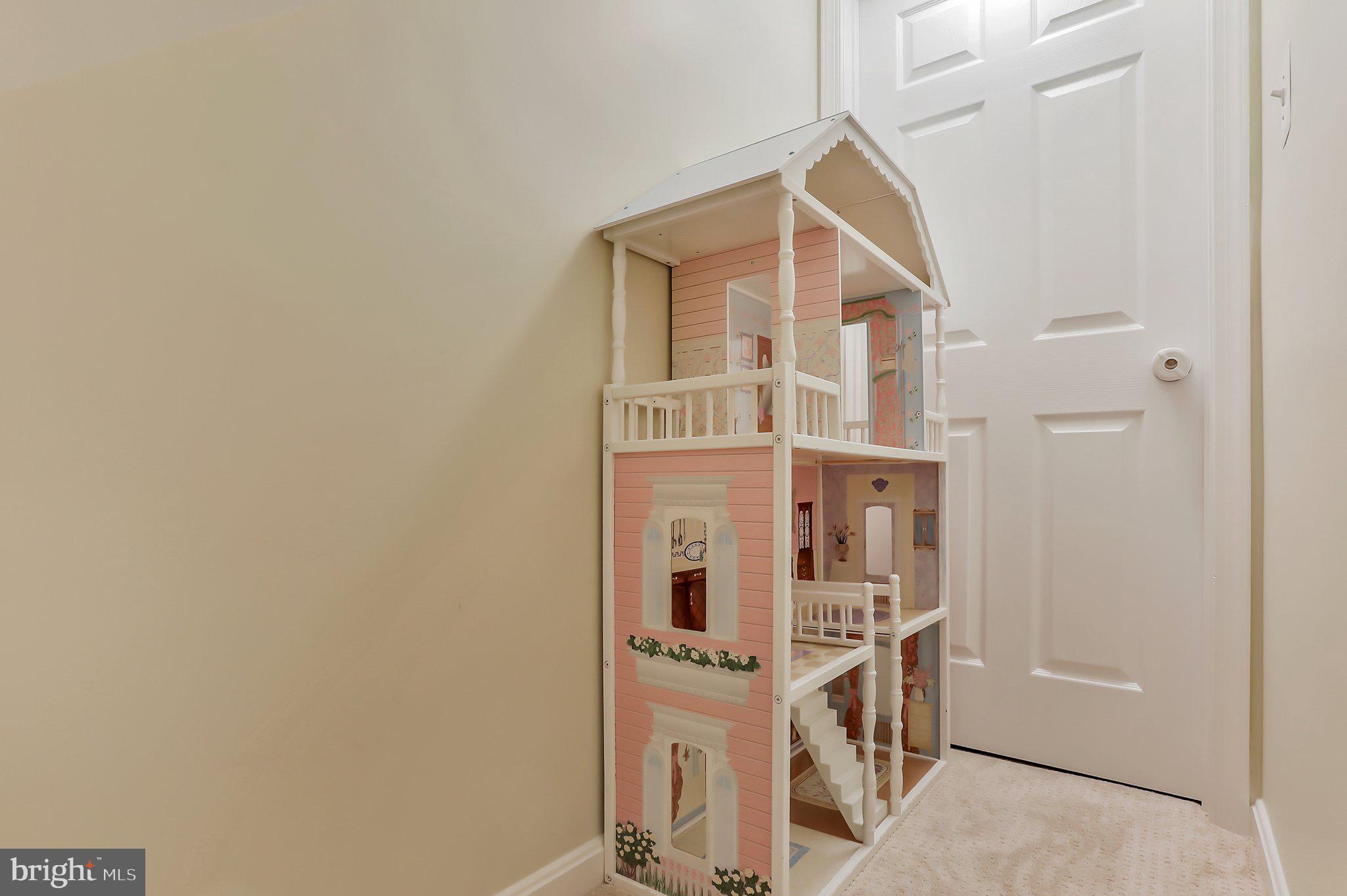 HUNTFIELD - Residential