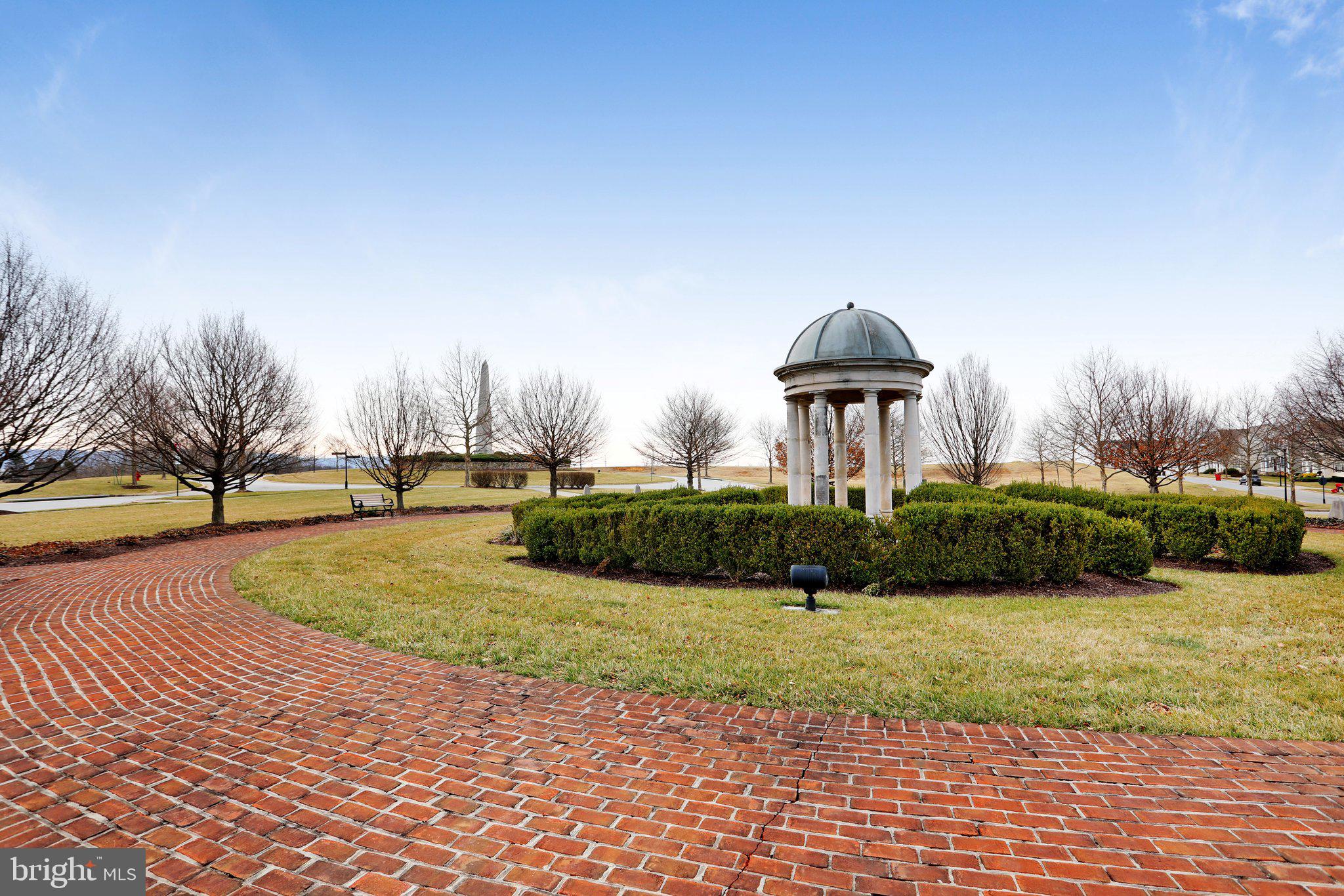 HUNTFIELD - Residential