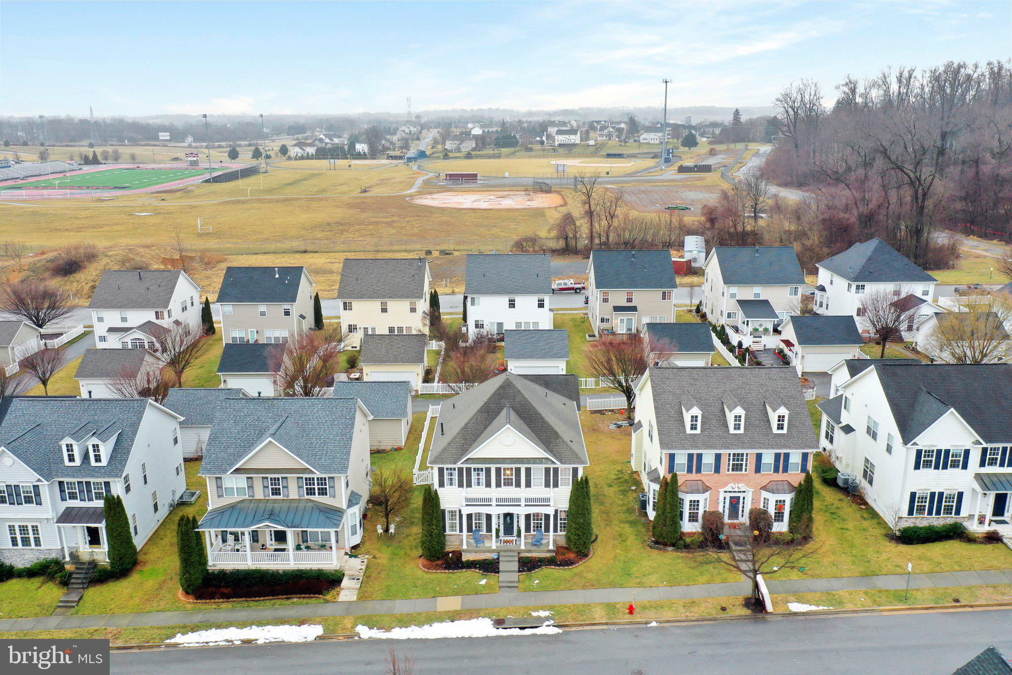 HUNTFIELD - Residential