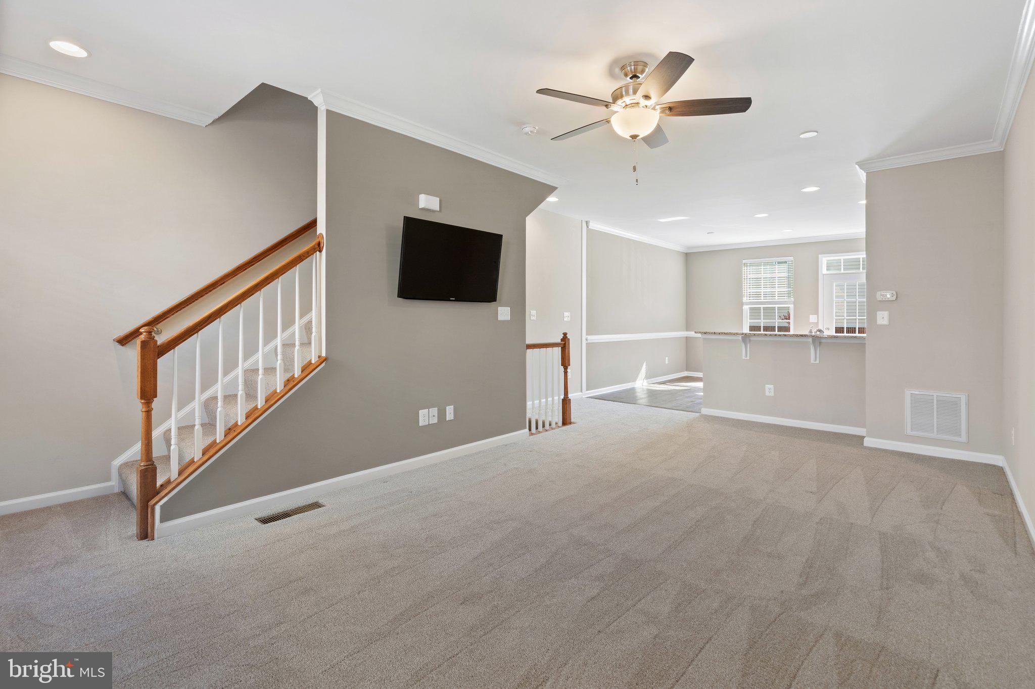 HEATHCOTE COMMONS CONDOMINIUMS - Residential Lease