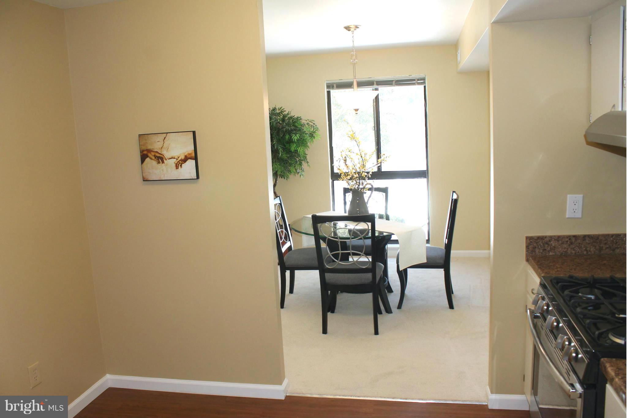 SOUTHGATE - Residential