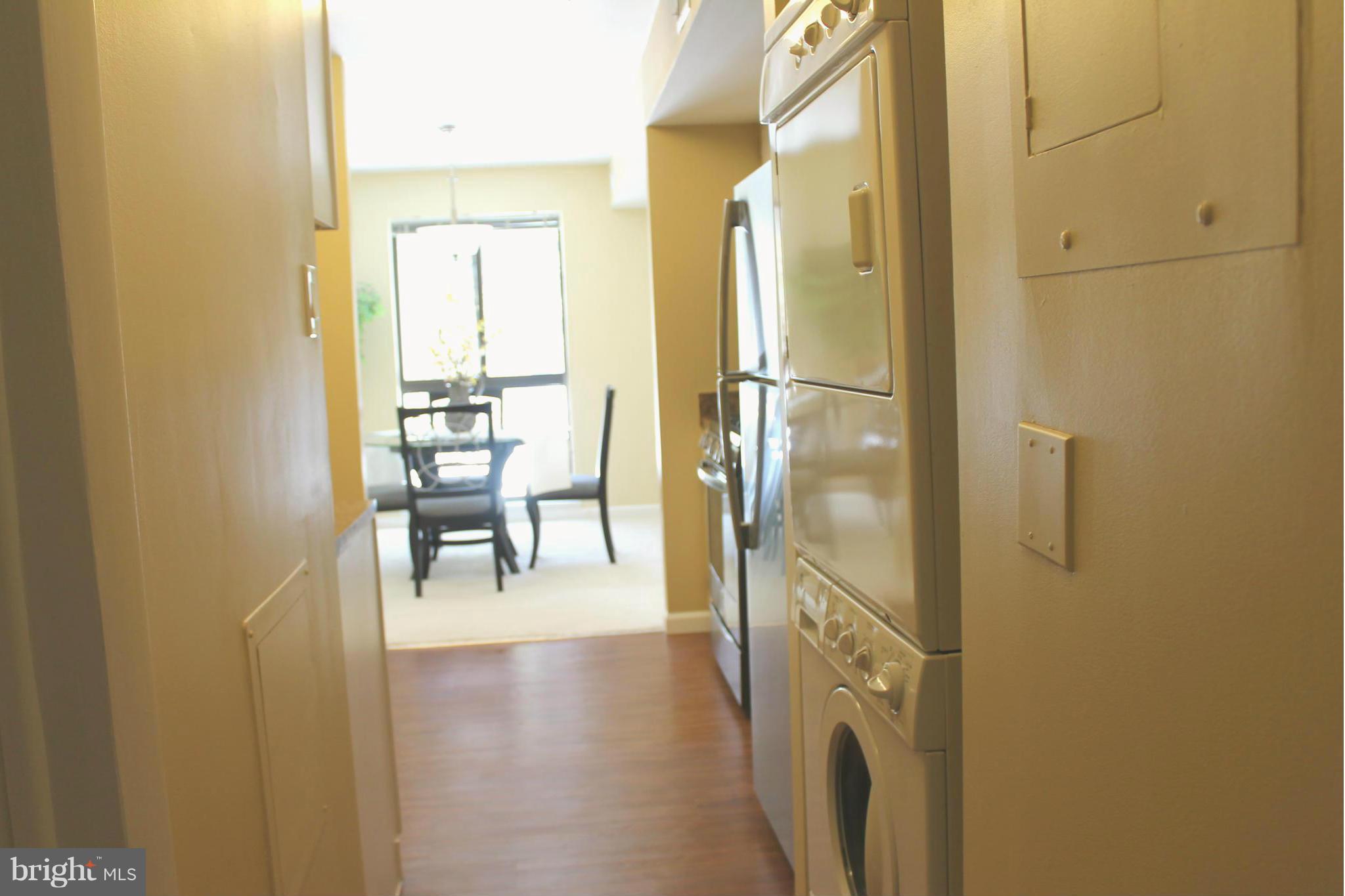 SOUTHGATE - Residential