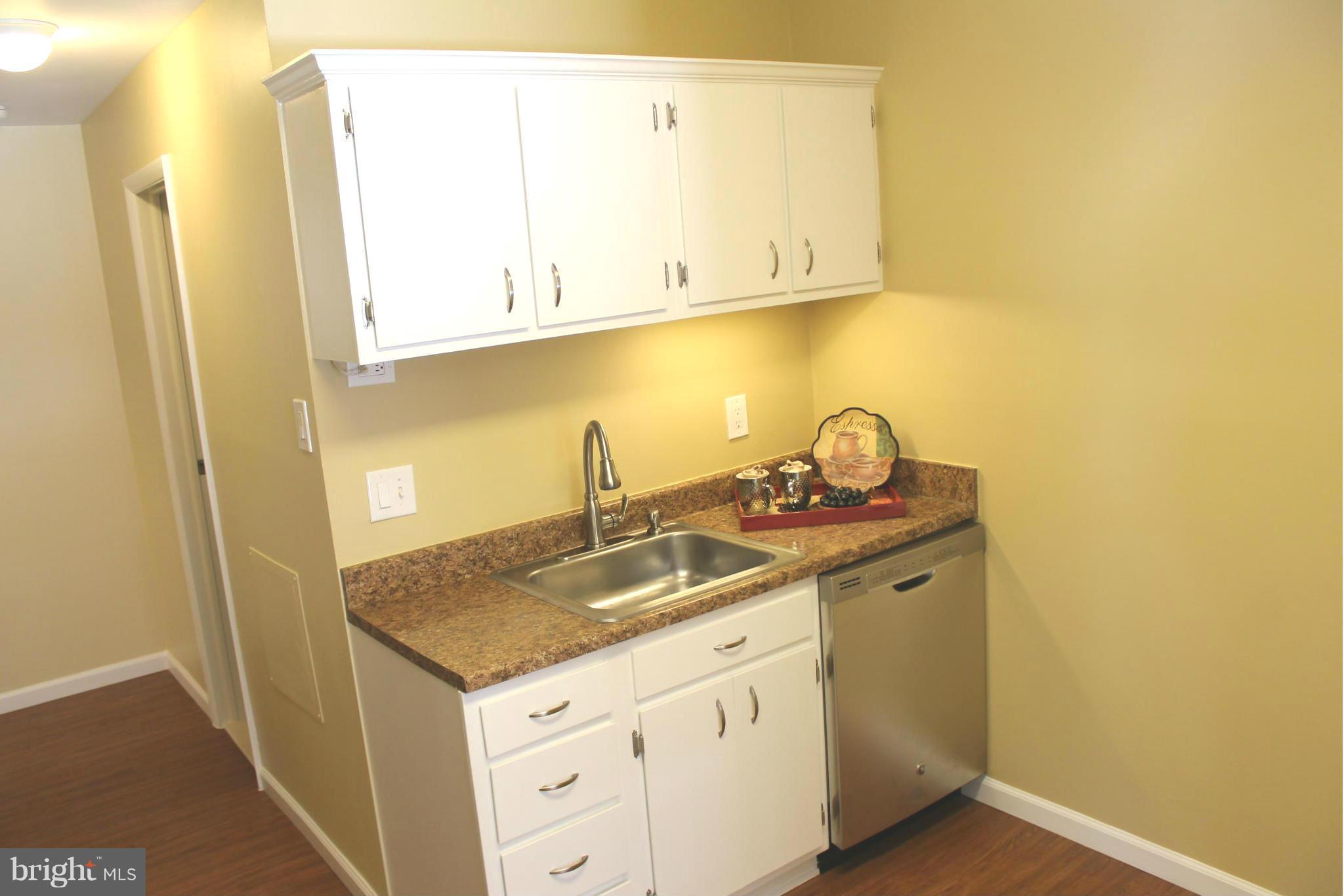 SOUTHGATE - Residential