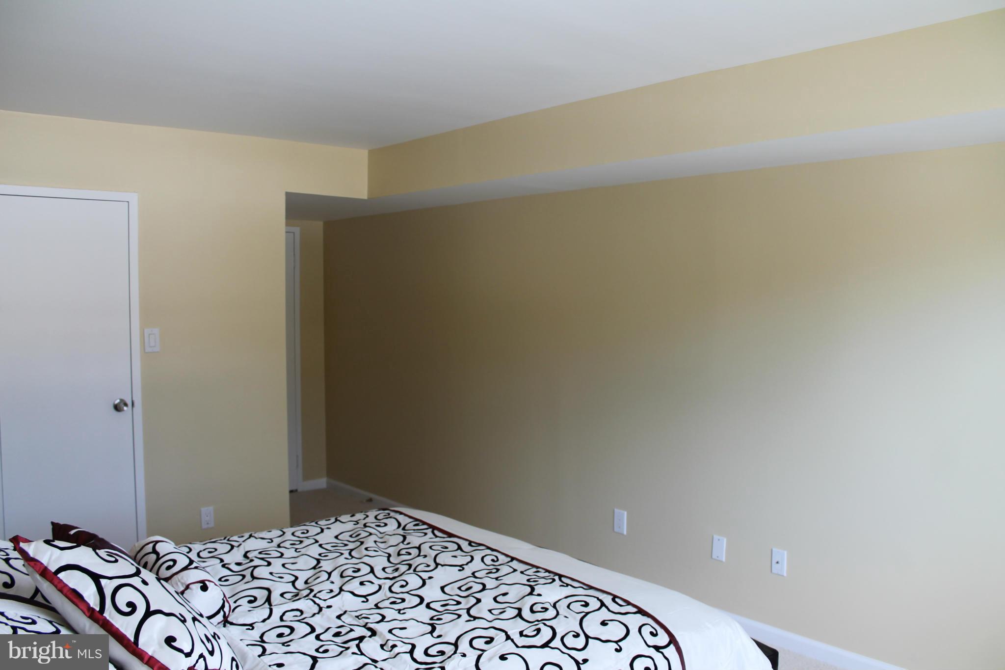 SOUTHGATE - Residential