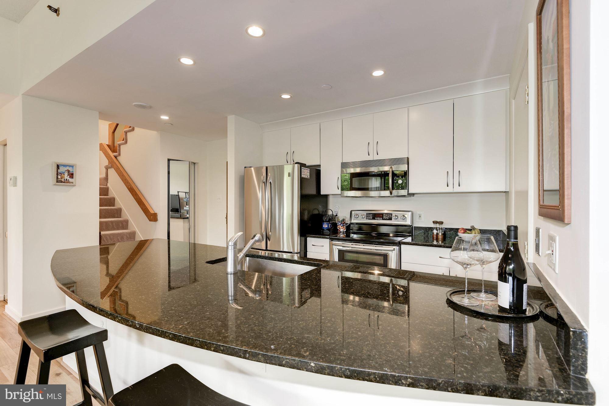 ROSSLYN - Residential