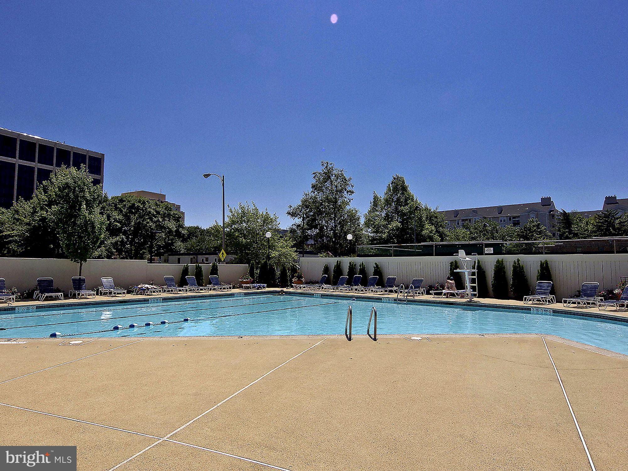 ROSSLYN - Residential