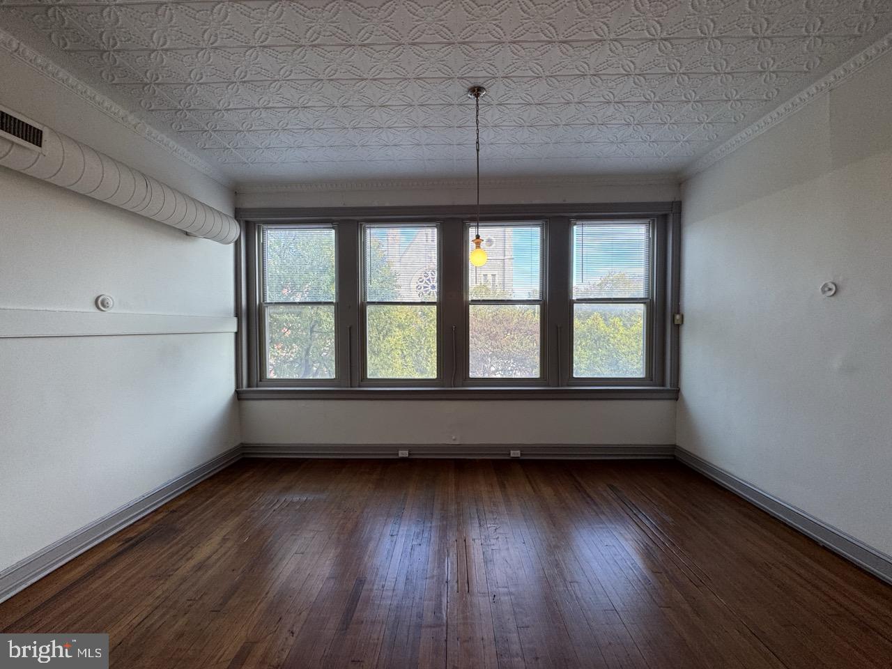 FELLS POINT HISTORIC DISTRICT - Residential Lease