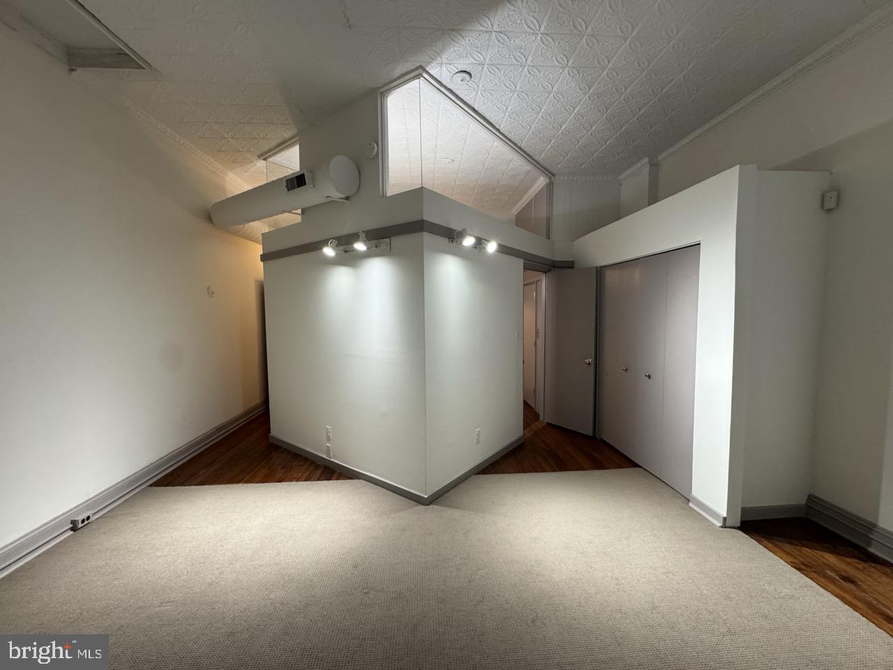 FELLS POINT HISTORIC DISTRICT - Residential Lease