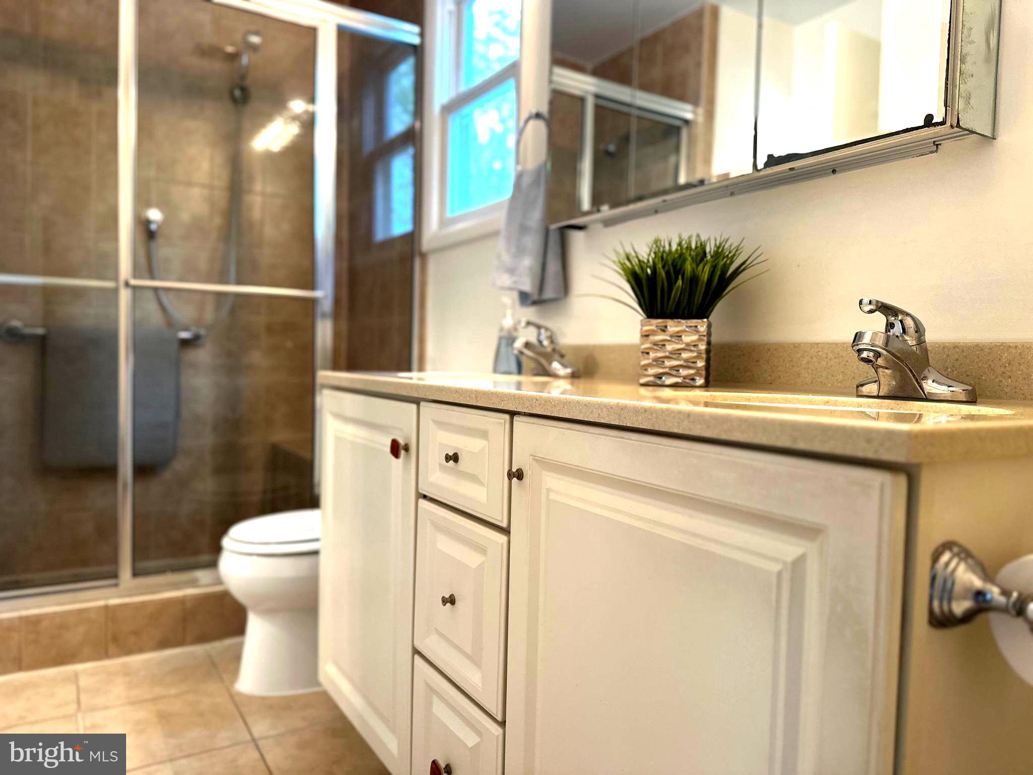 THUNDER HILL - Residential