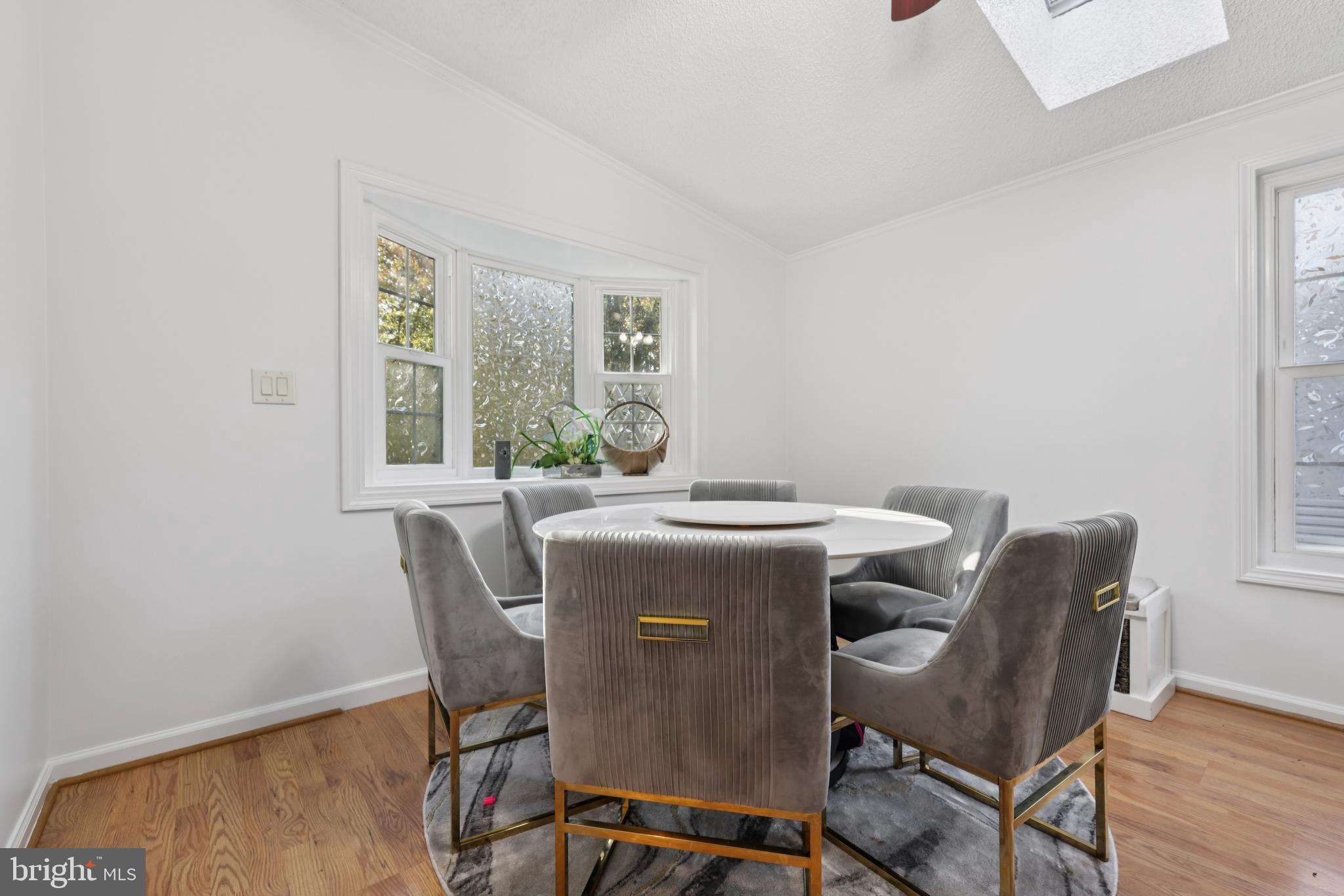 SIGNAL HILL - Residential