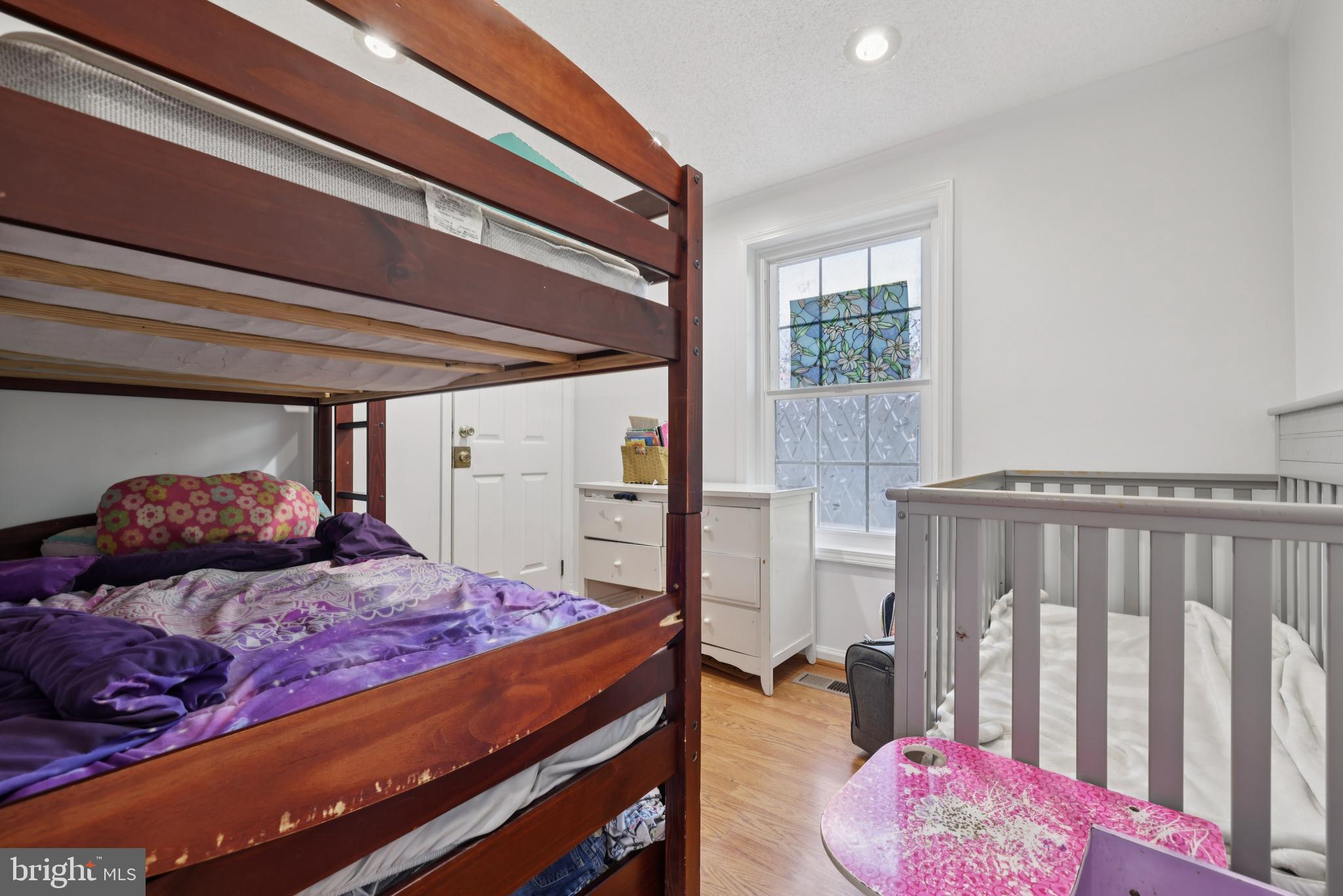 SIGNAL HILL - Residential