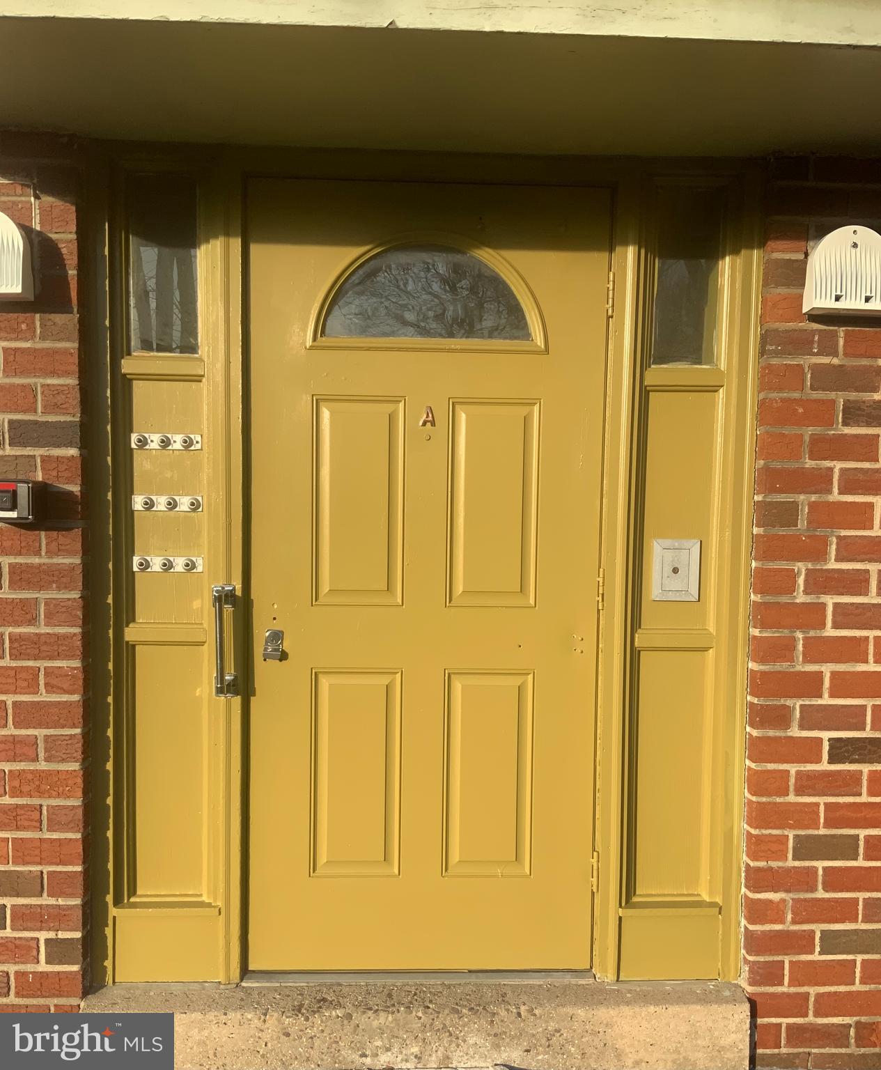 WILLOW GROVE - Commercial Sale