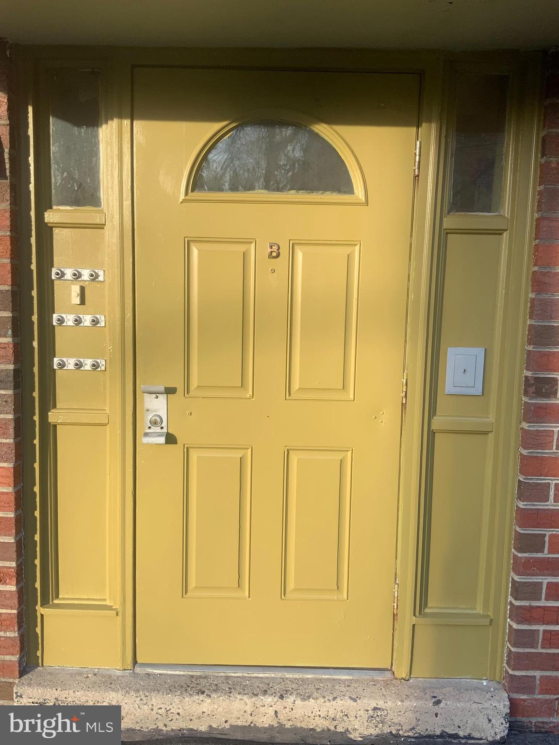 WILLOW GROVE - Commercial Sale