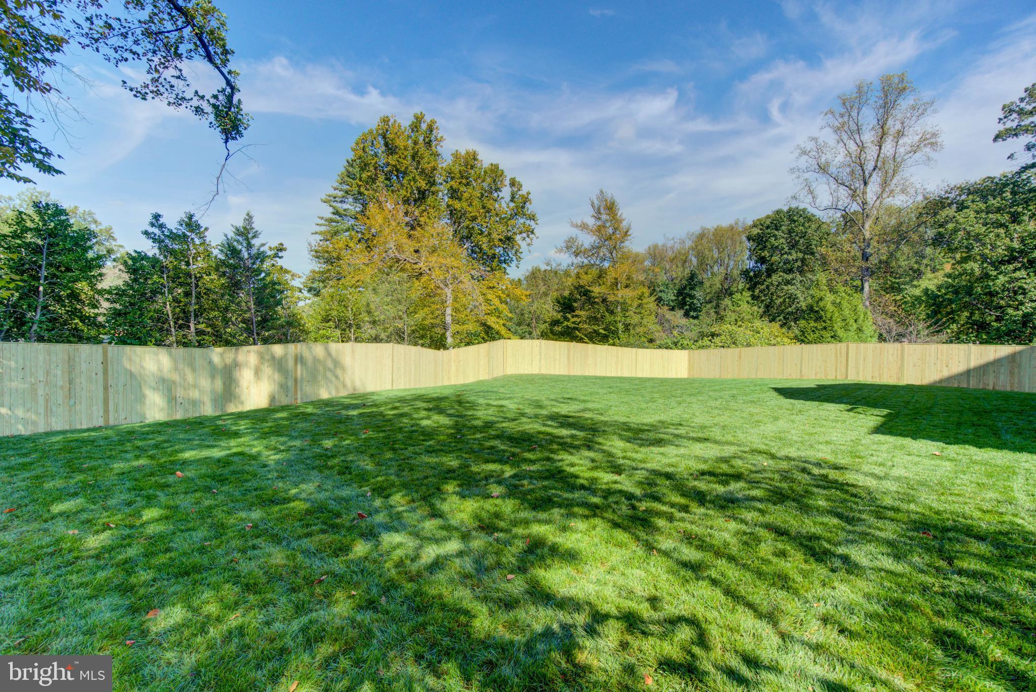 BURNING TREE VALLEY - Residential