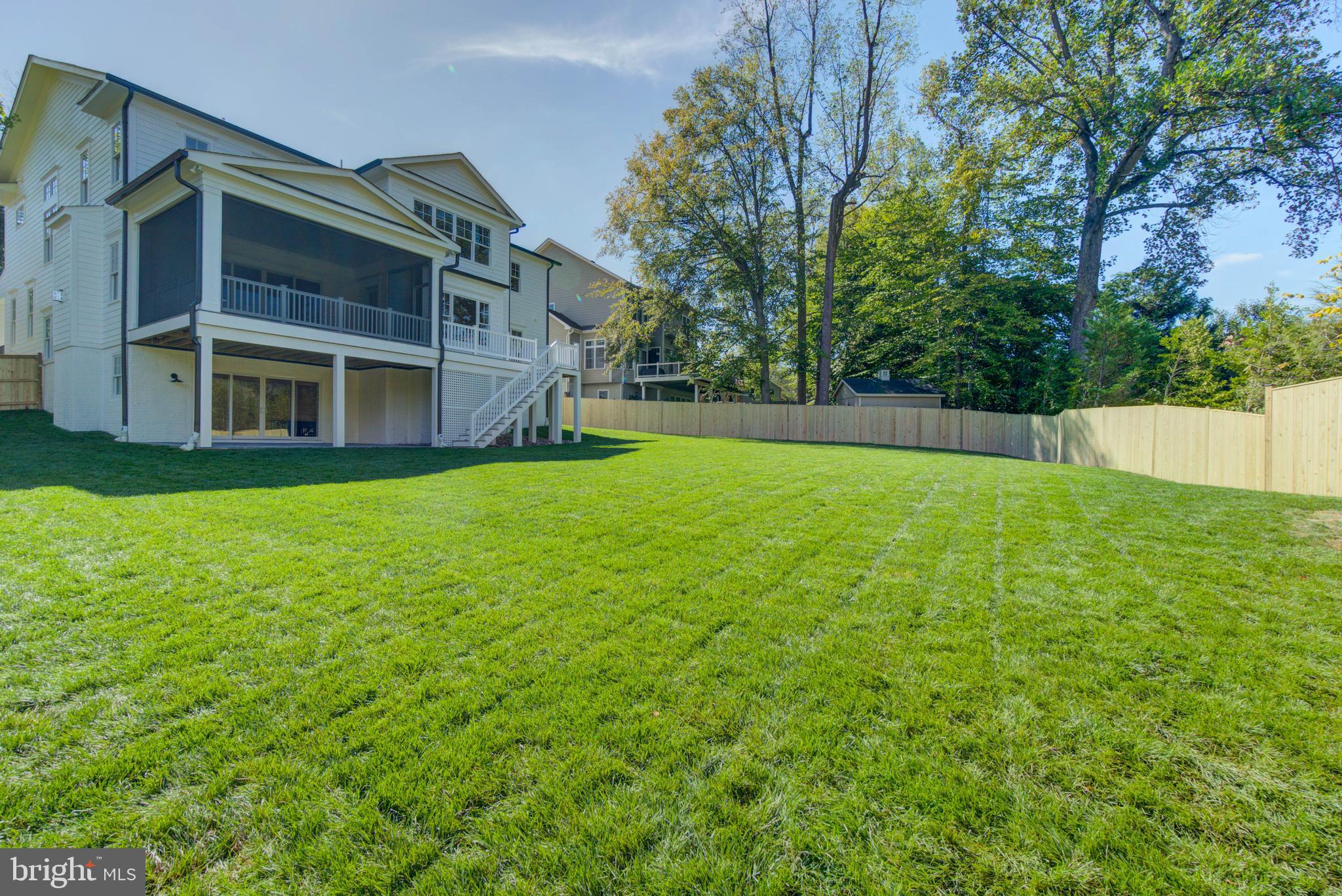 BURNING TREE VALLEY - Residential