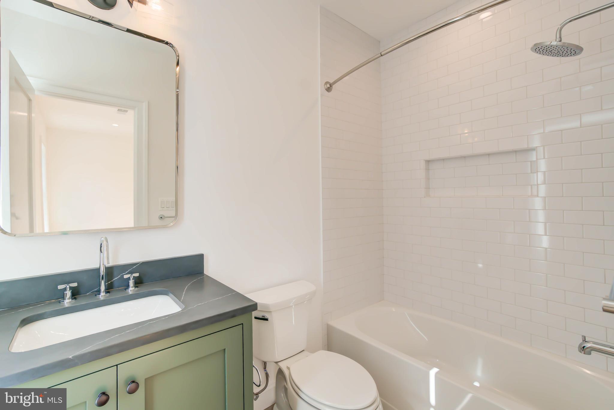 BURNING TREE VALLEY - Residential