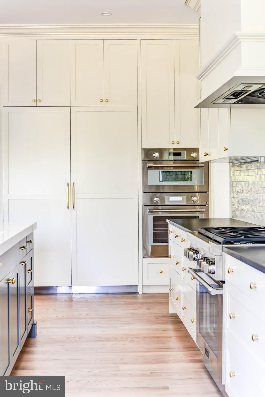 BURNING TREE VALLEY - Residential