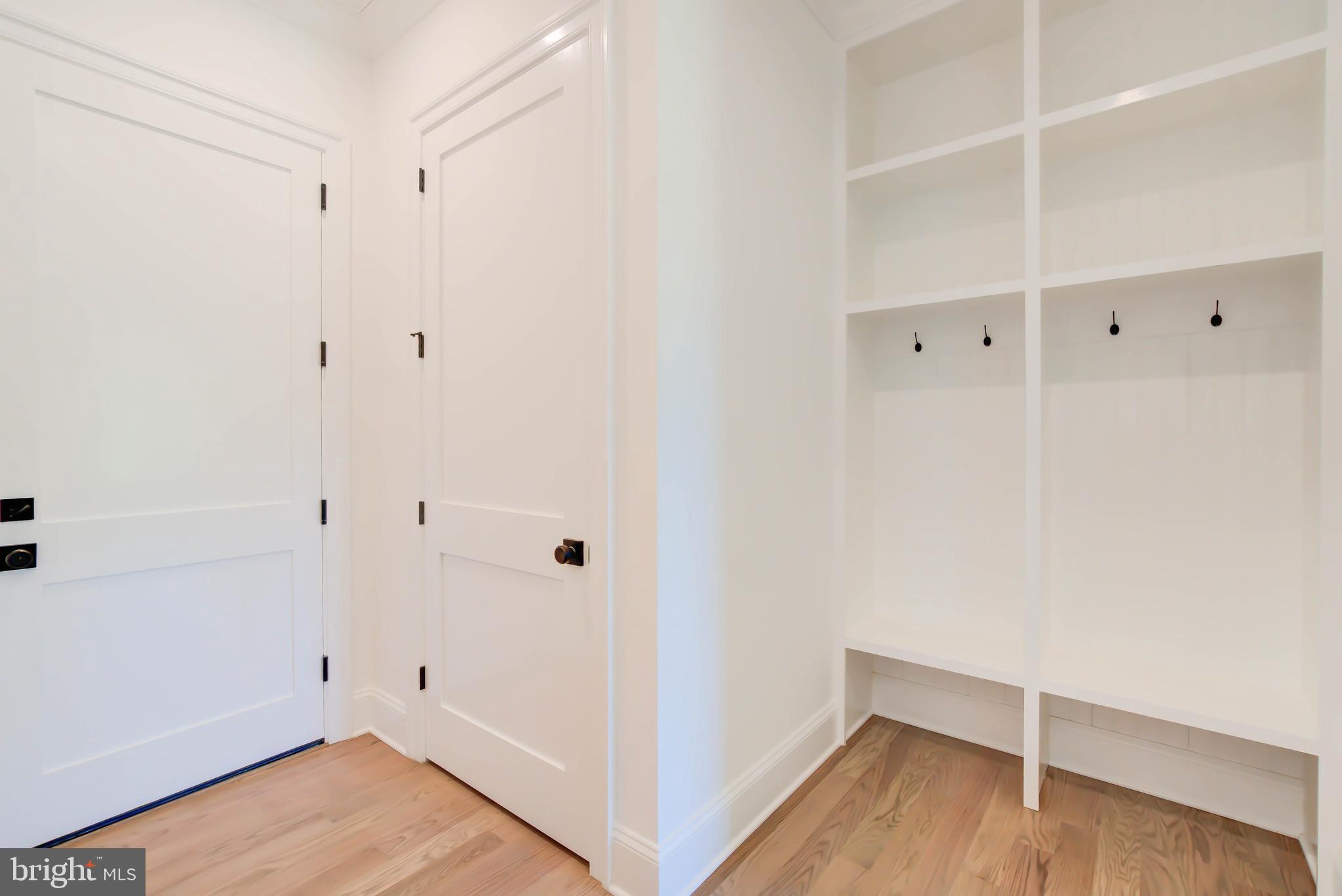 BURNING TREE VALLEY - Residential