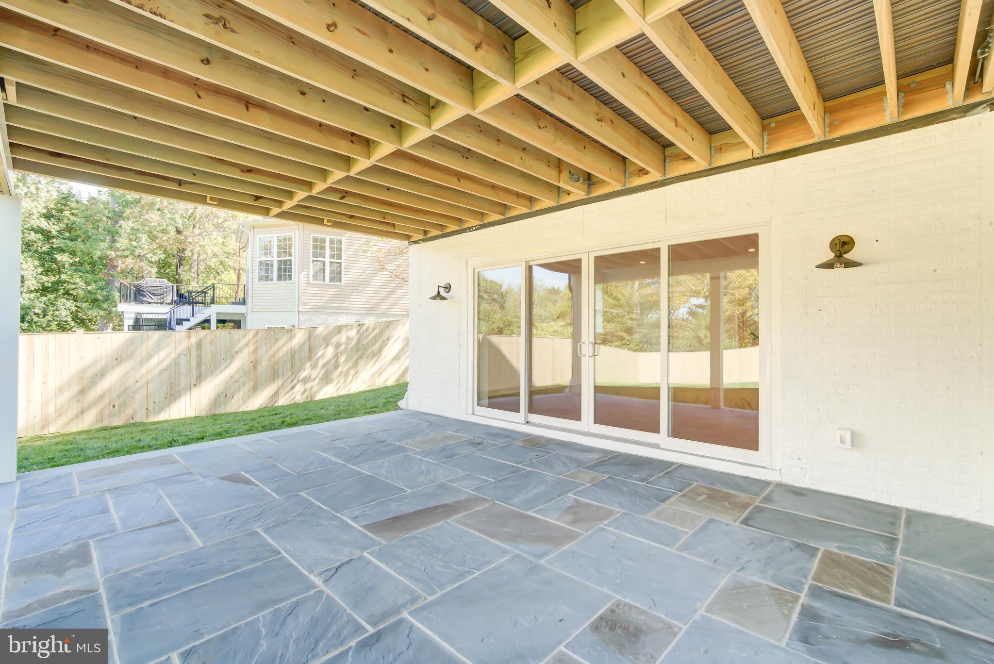 BURNING TREE VALLEY - Residential