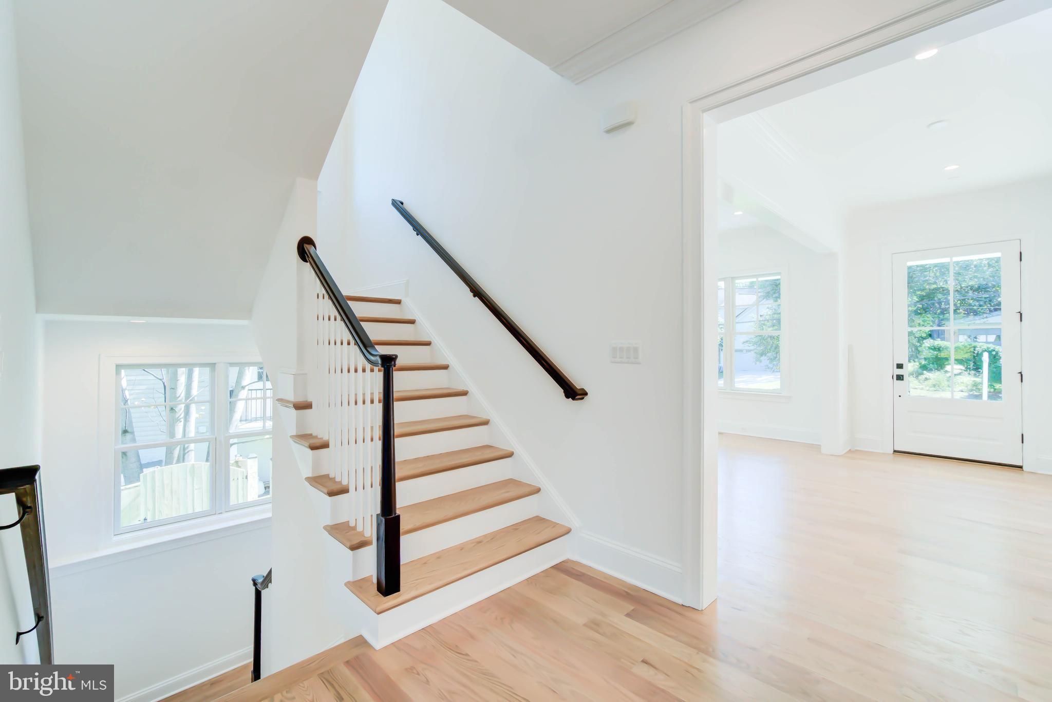 BURNING TREE VALLEY - Residential